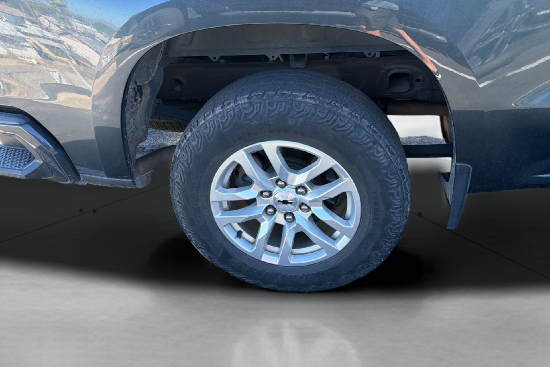 Chevrolet Silverado photo 35
