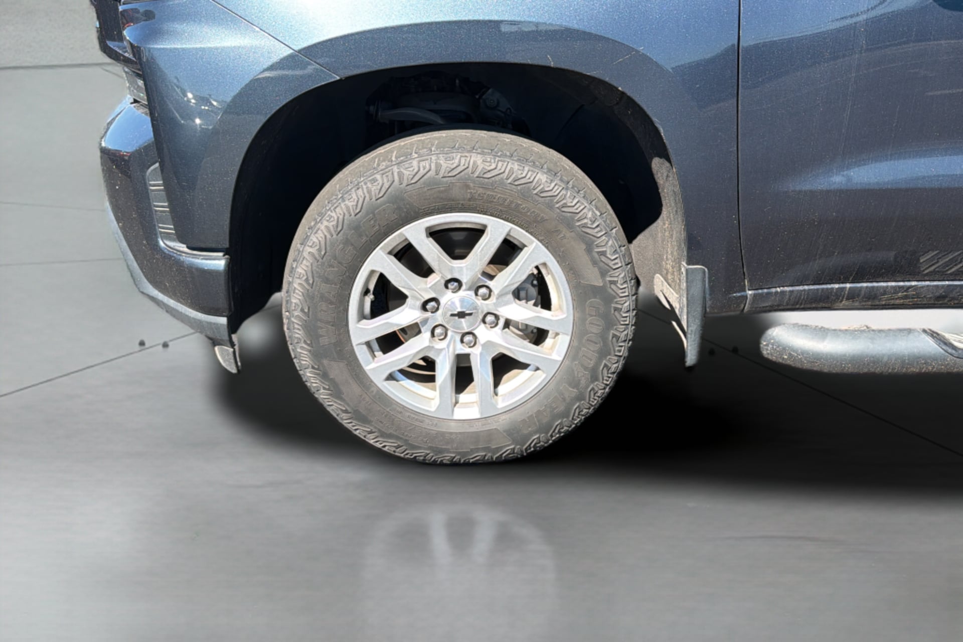 Chevrolet Silverado photo 36