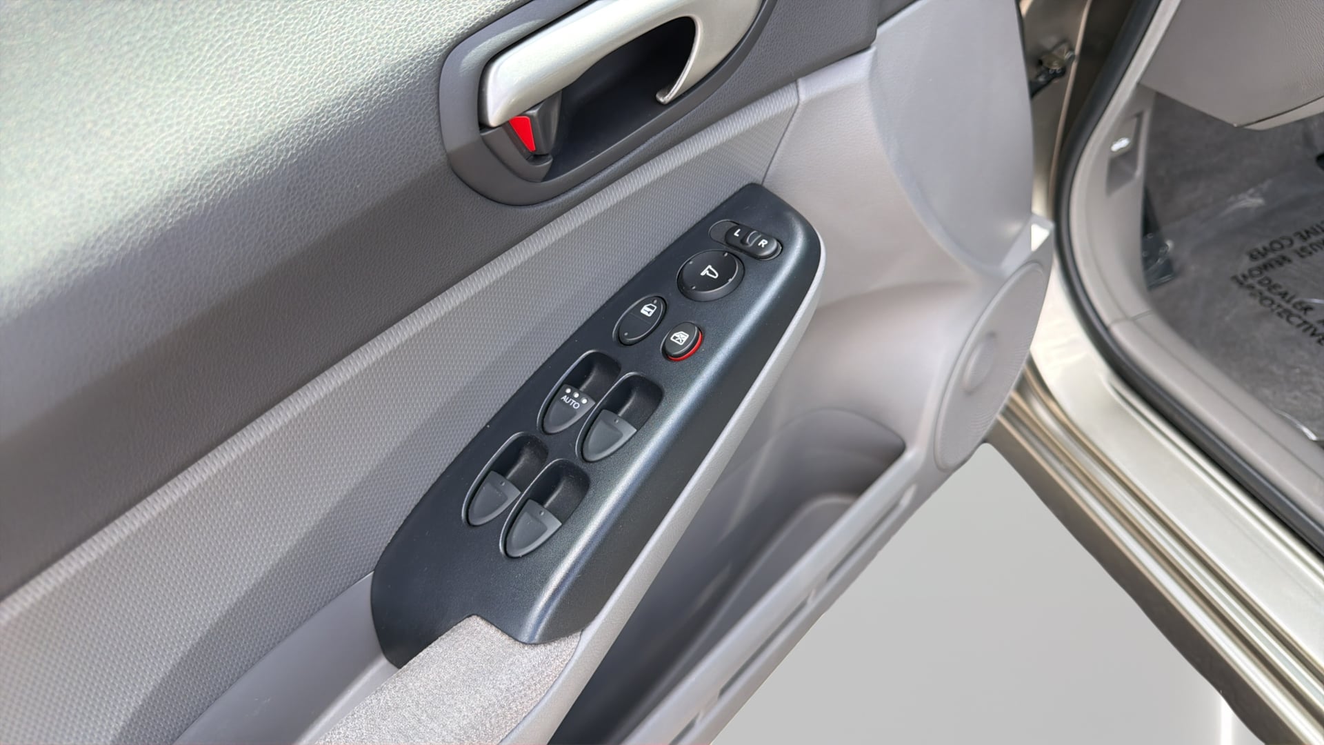 Honda Civic photo 19