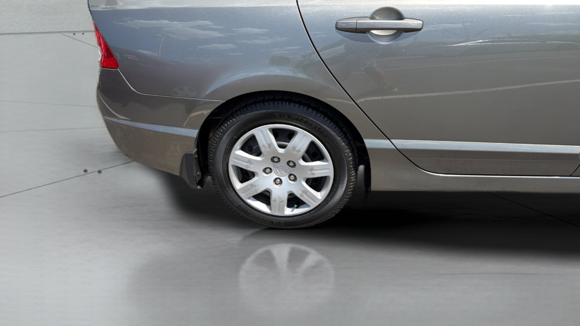 Honda Civic photo 35