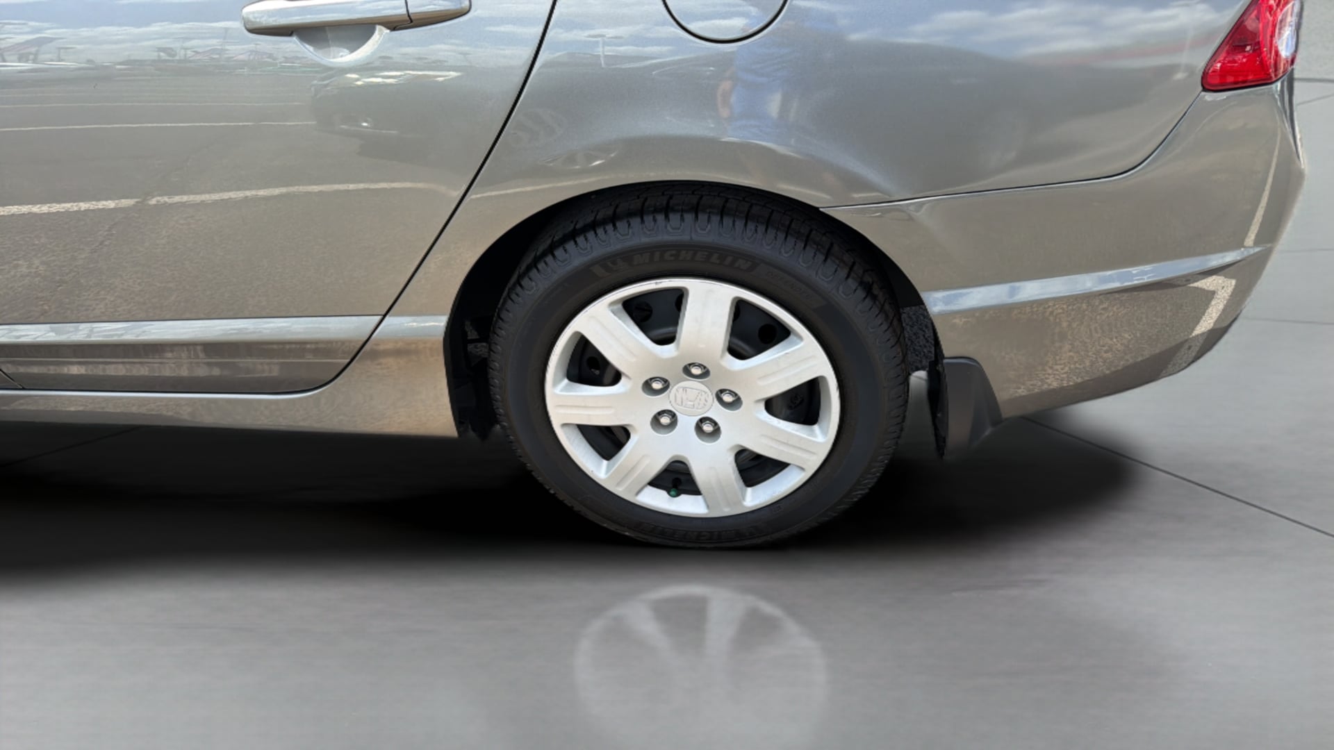Honda Civic photo 37