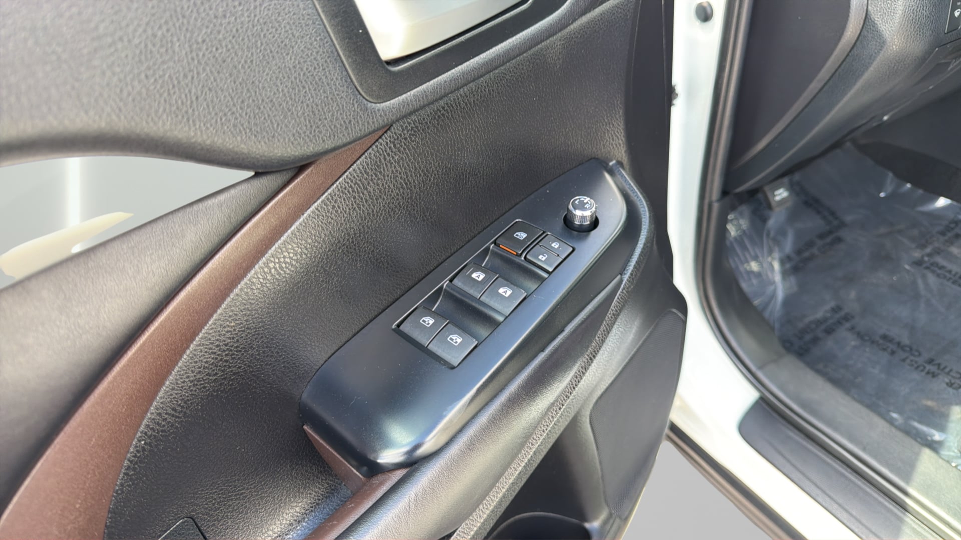 Photo 19 of this Toyota Highlander