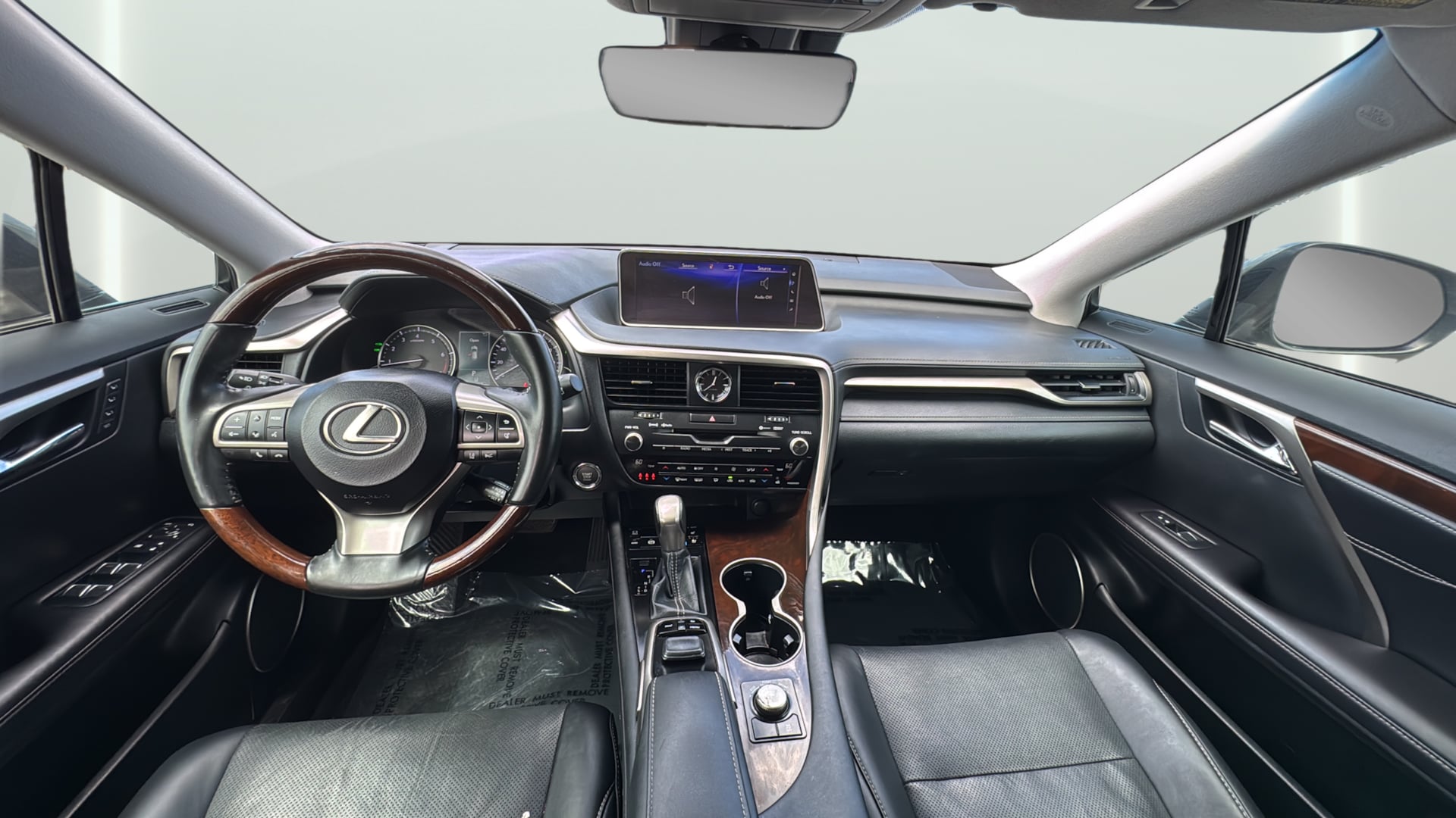 Lexus RX photo 31