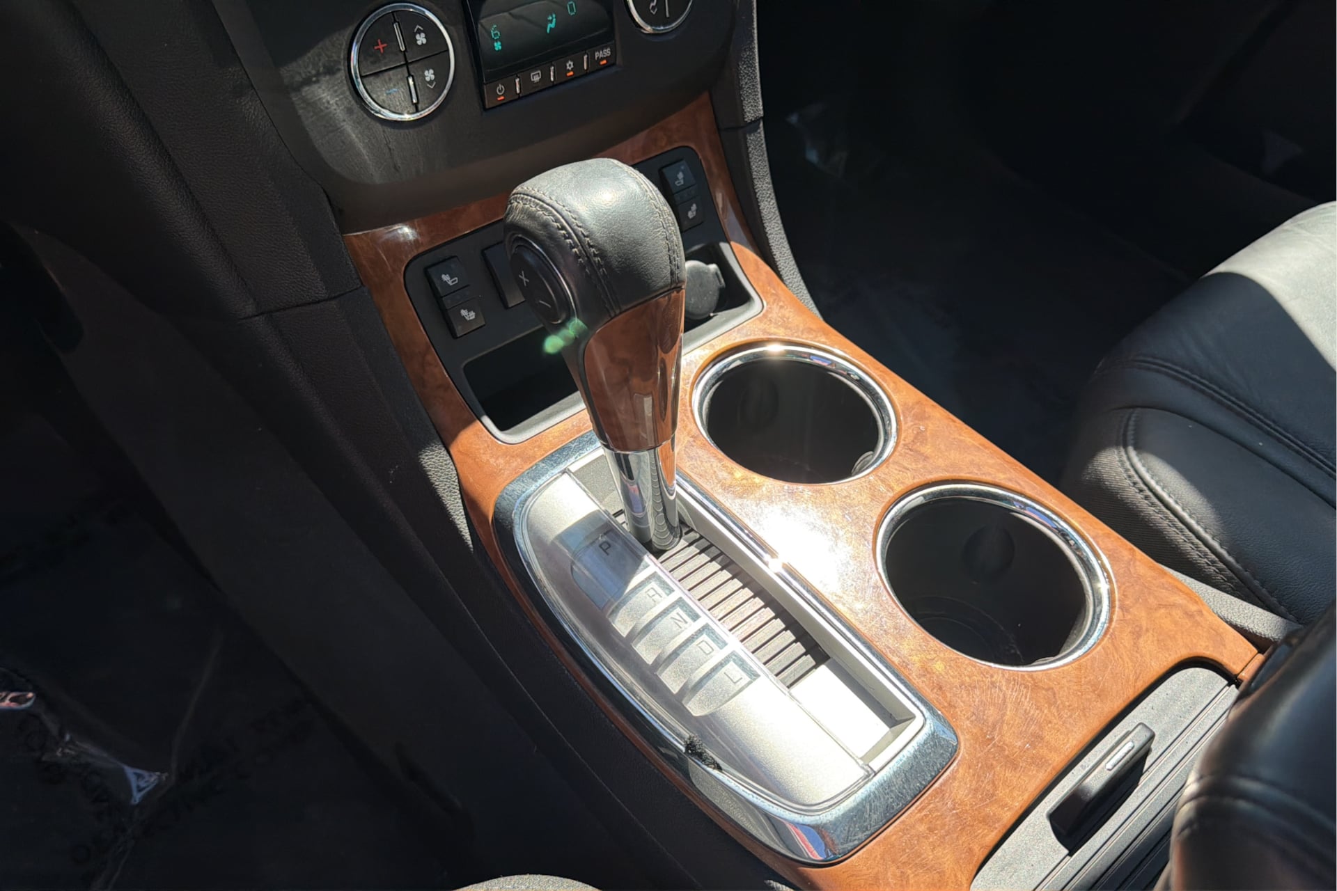 Buick Enclave photo 23