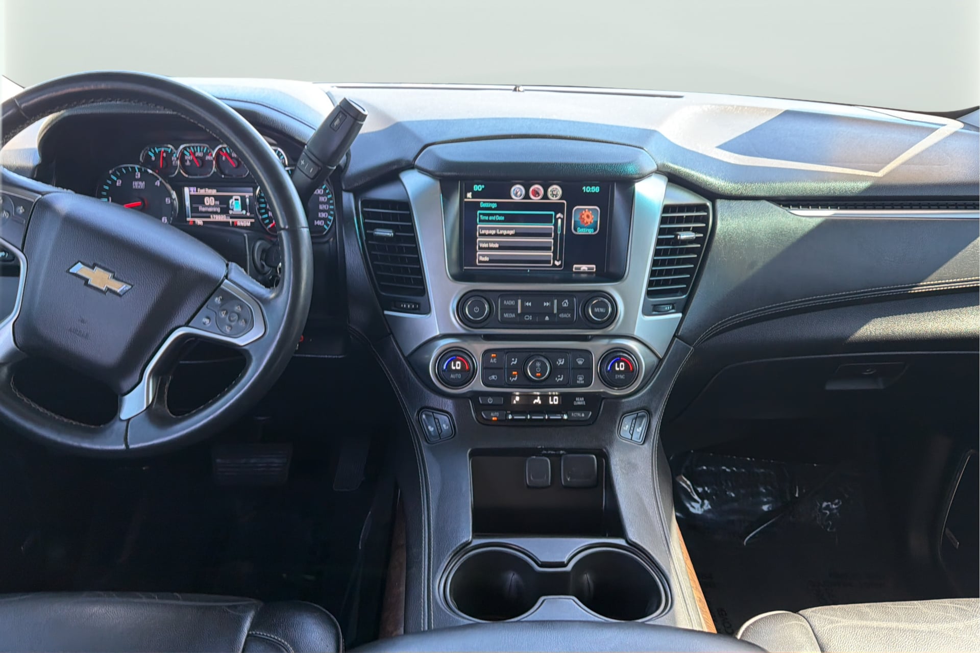 Chevrolet Tahoe photo 15