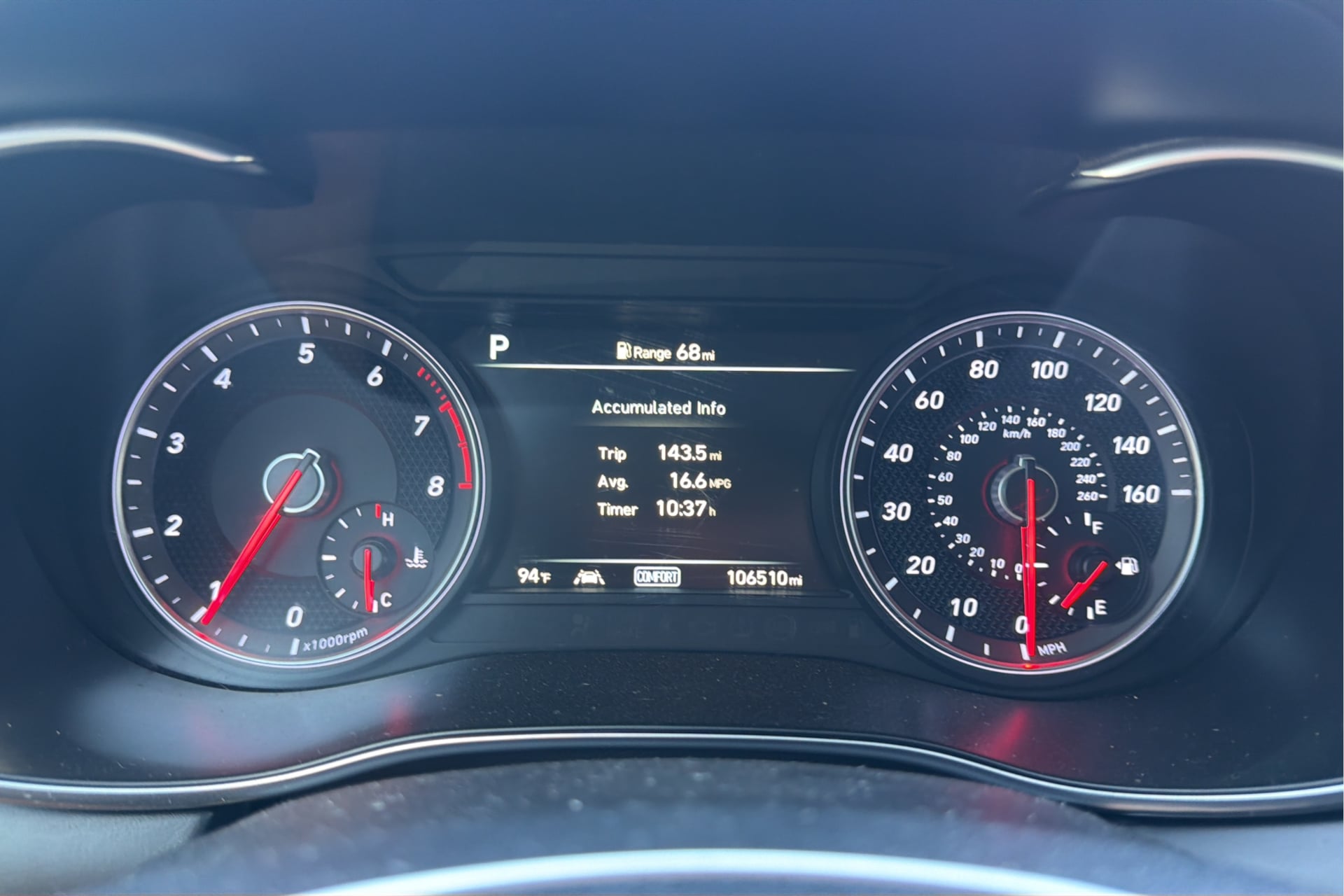 Genesis G70 photo 14