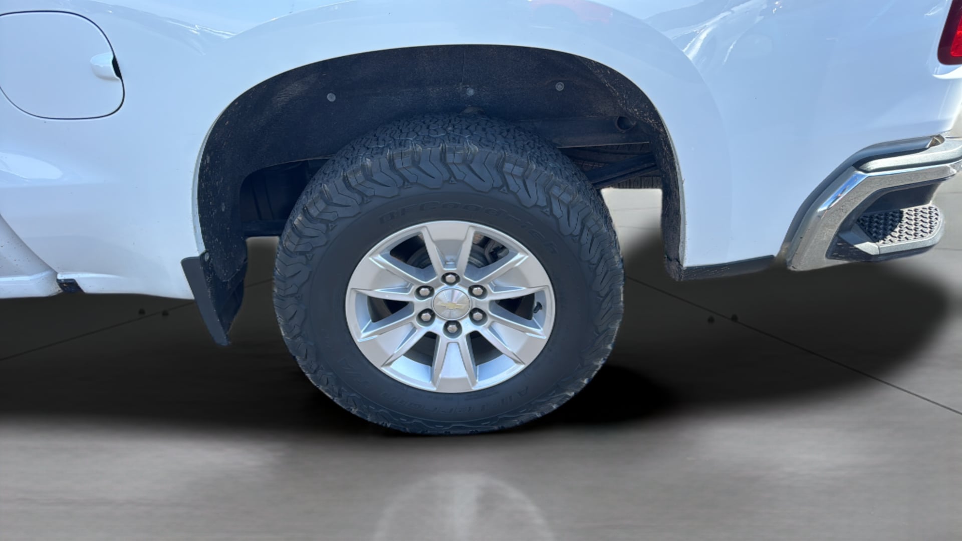 Chevrolet Silverado photo 37
