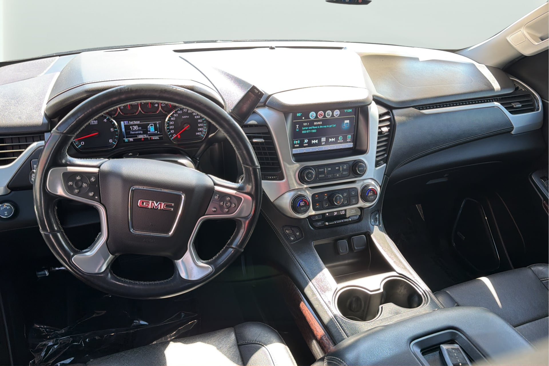 Photo 14 of this GMC Yukon XL