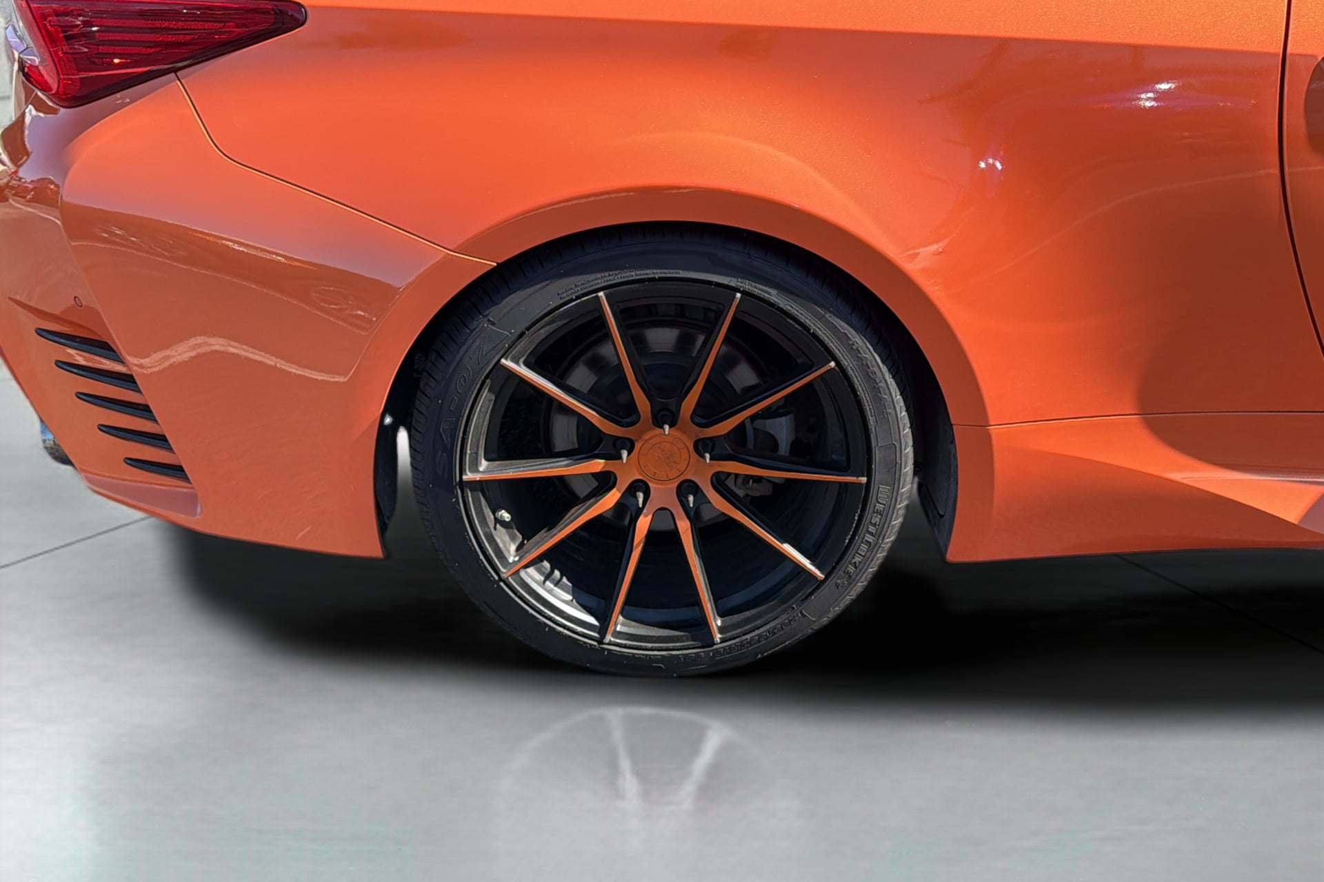 Photo 35 of this Lexus RC 350