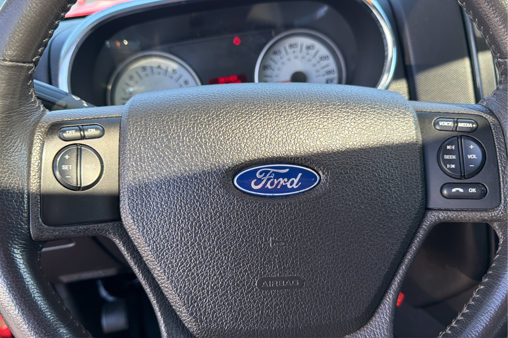 Photo 23 of this Ford Explorer Sport Trac