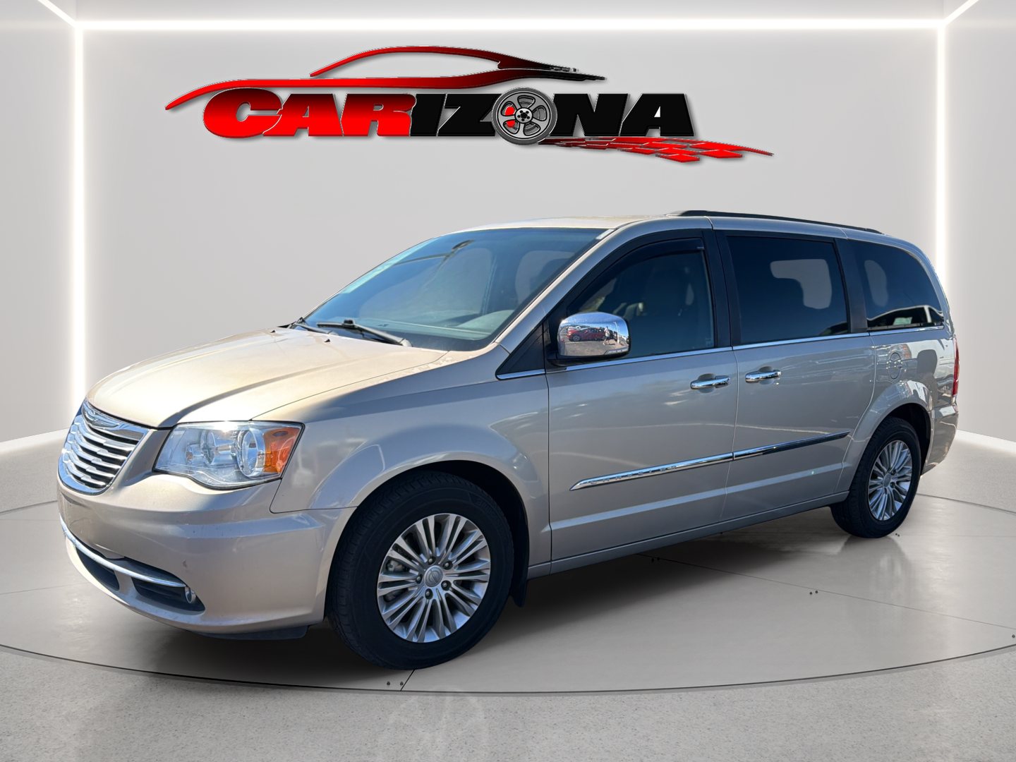 Photo 5 of this Chrysler Town & Country