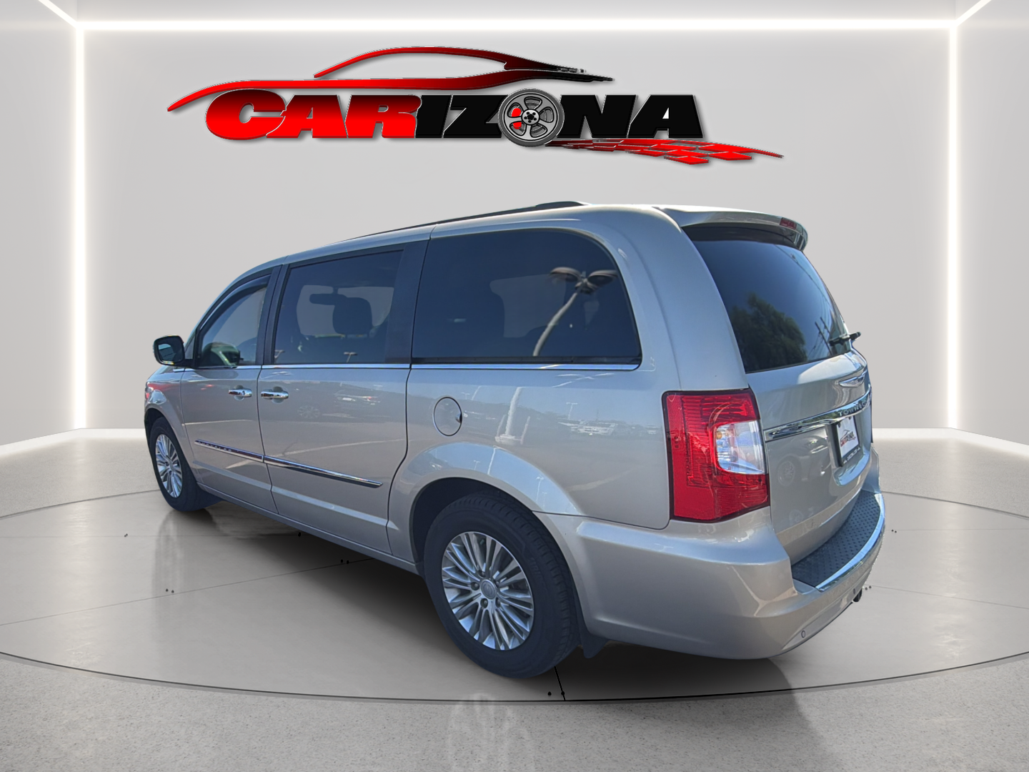 Photo 7 of this Chrysler Town & Country