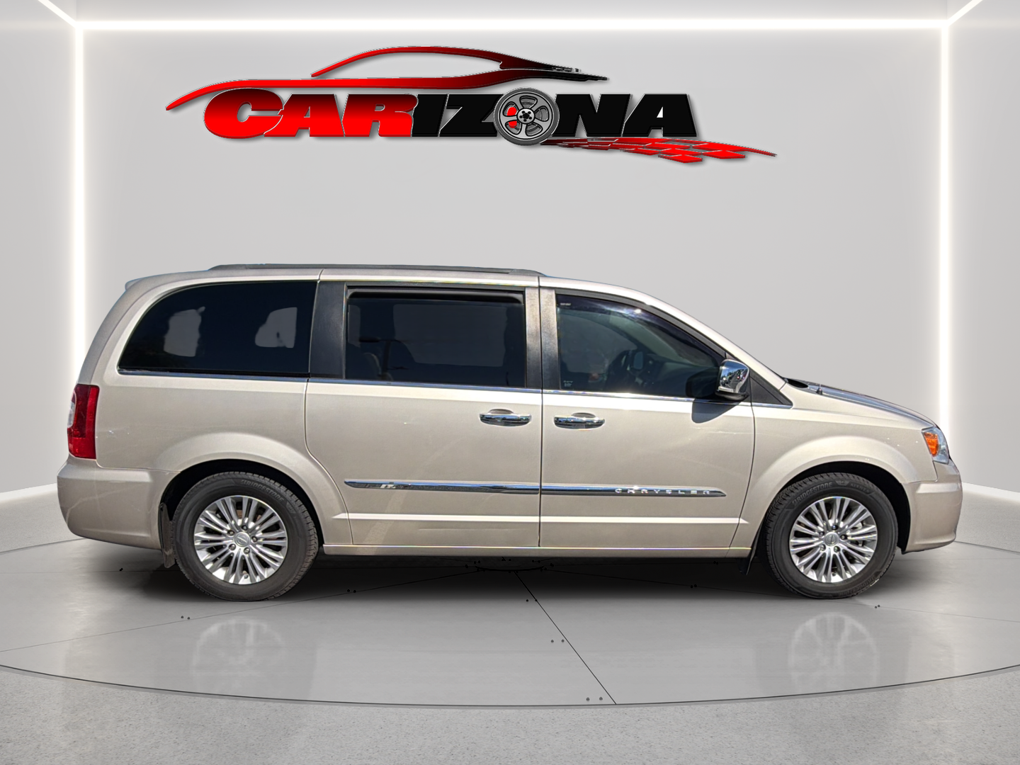 Photo 12 of this Chrysler Town & Country