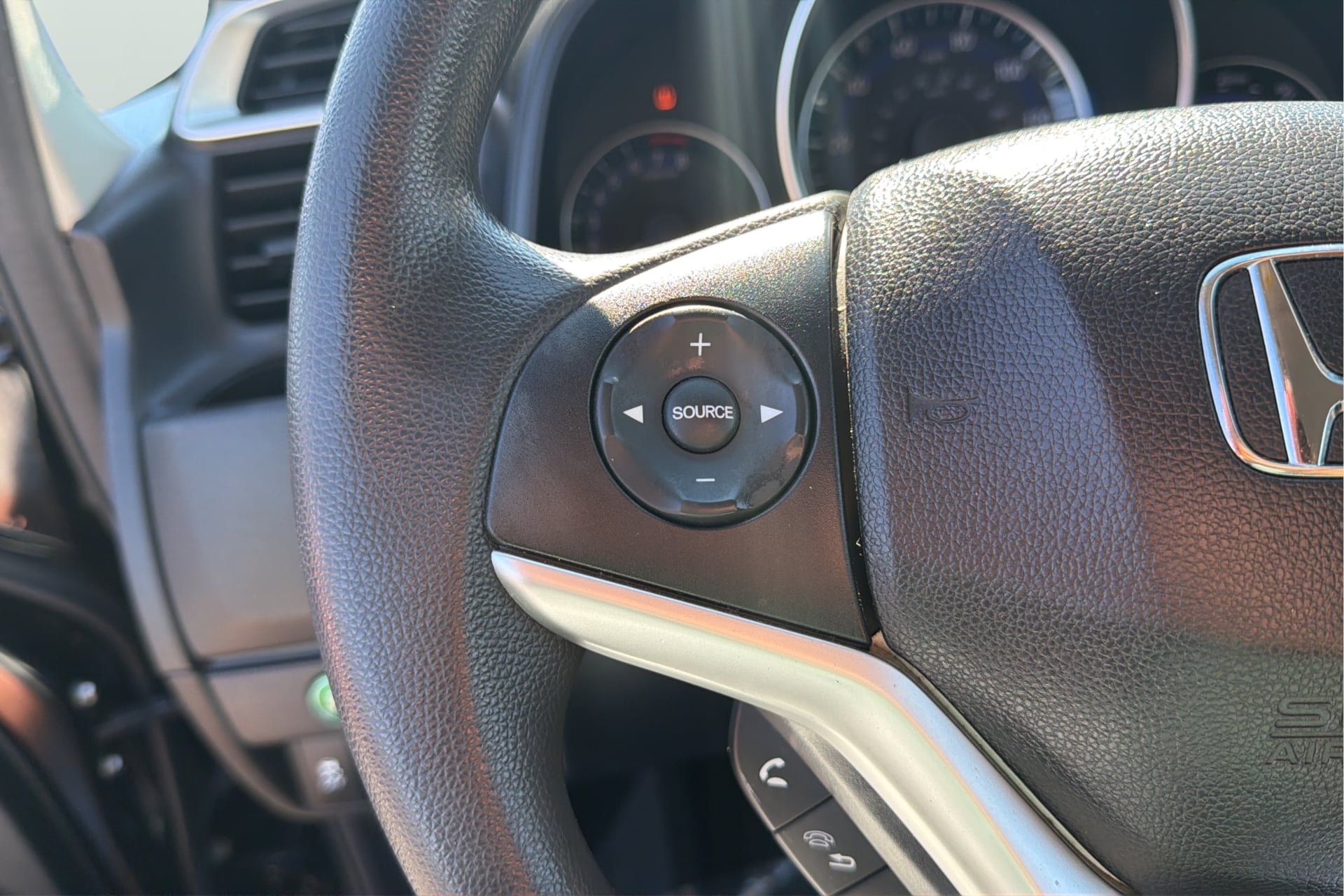 Honda Fit photo 27