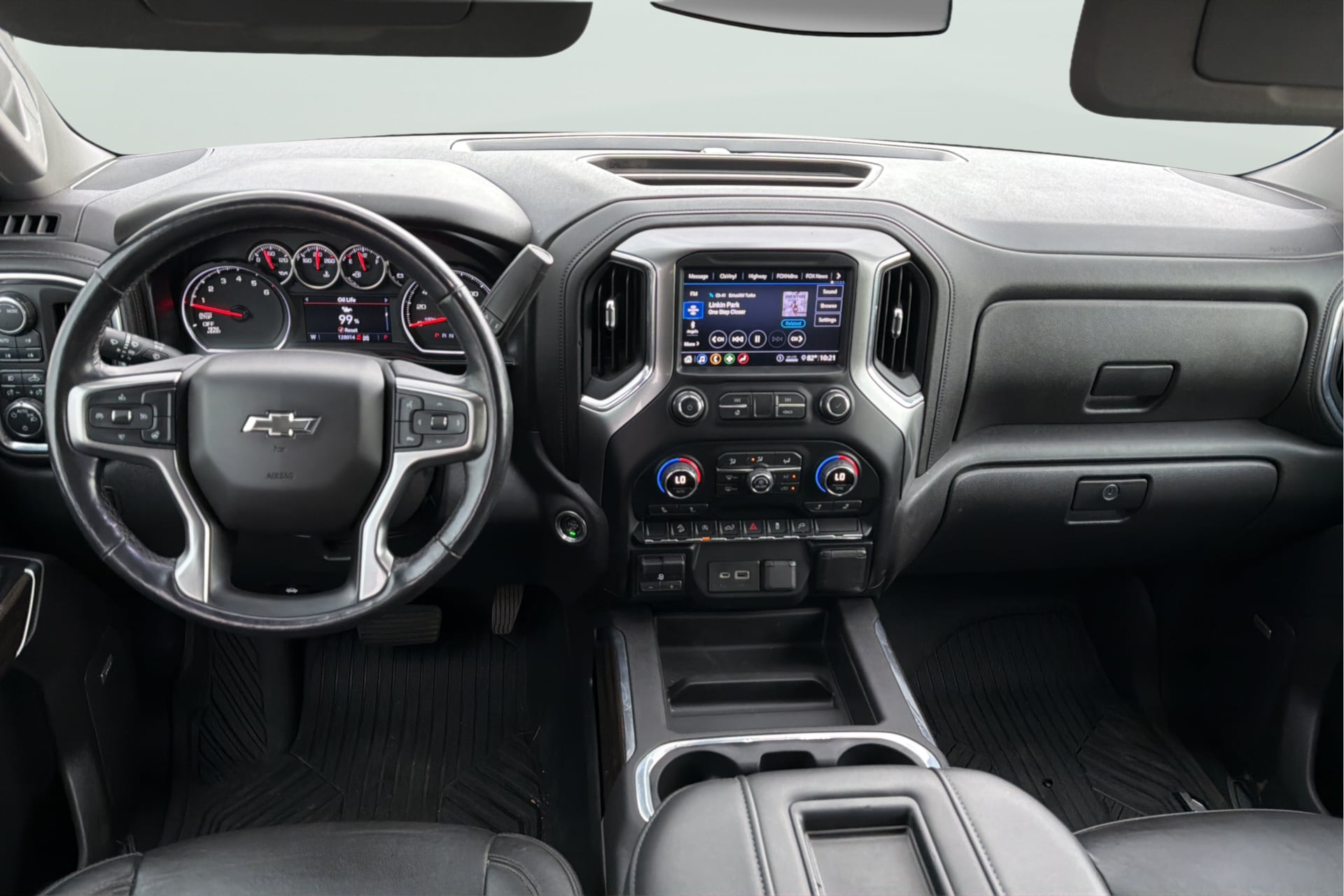 Chevrolet Silverado photo 30