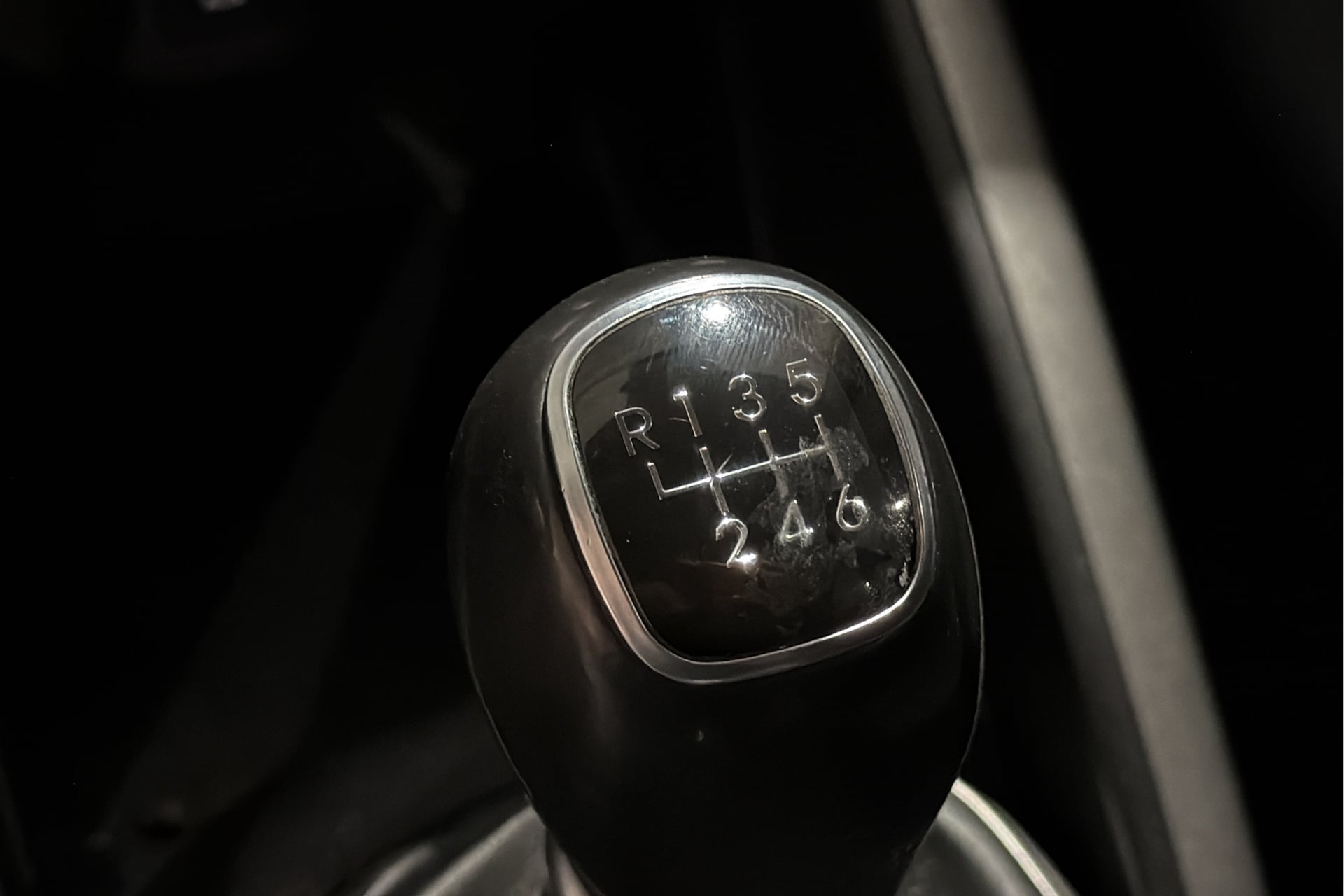 Hyundai Veloster photo 35
