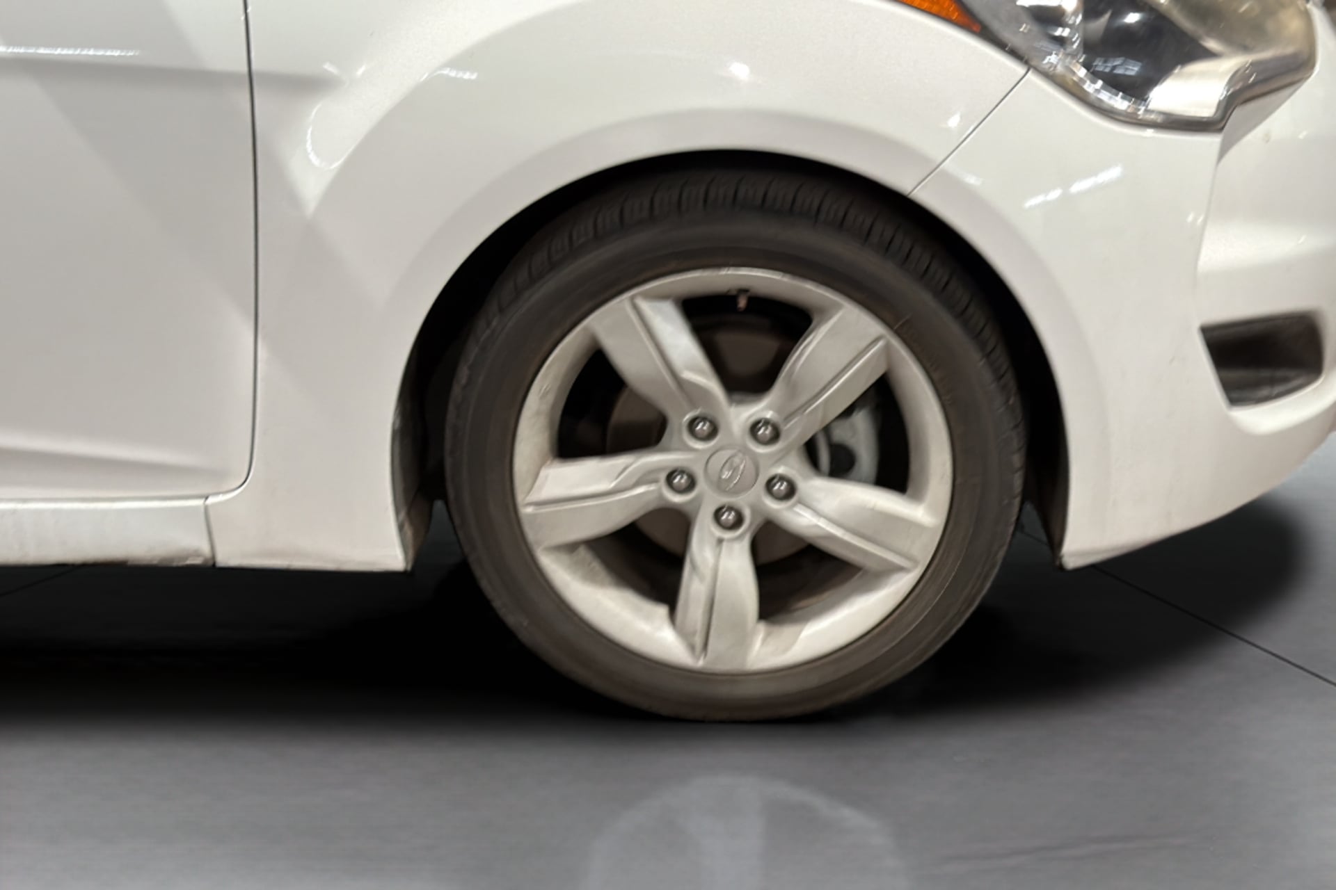Hyundai Veloster photo 36