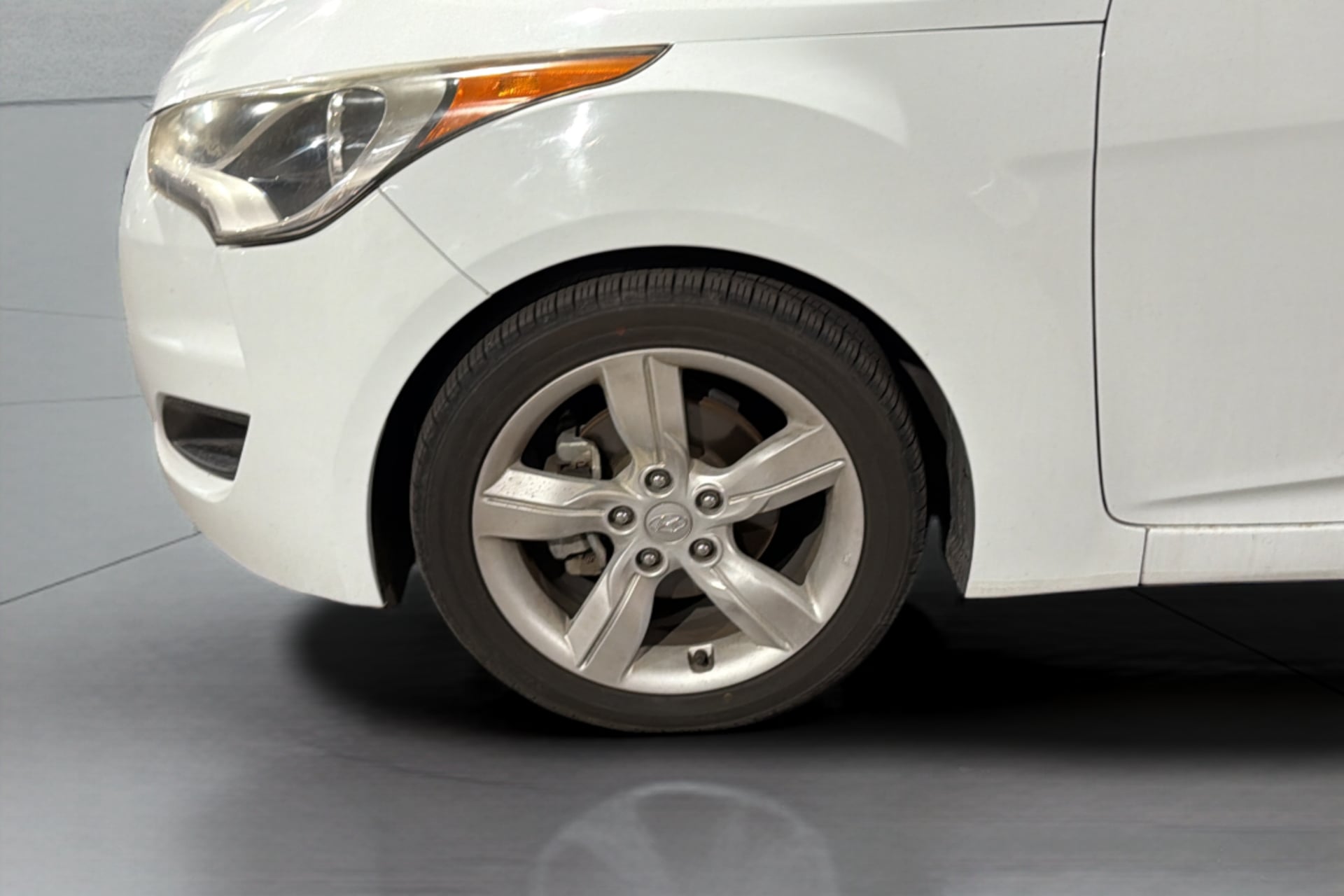 Hyundai Veloster photo 38