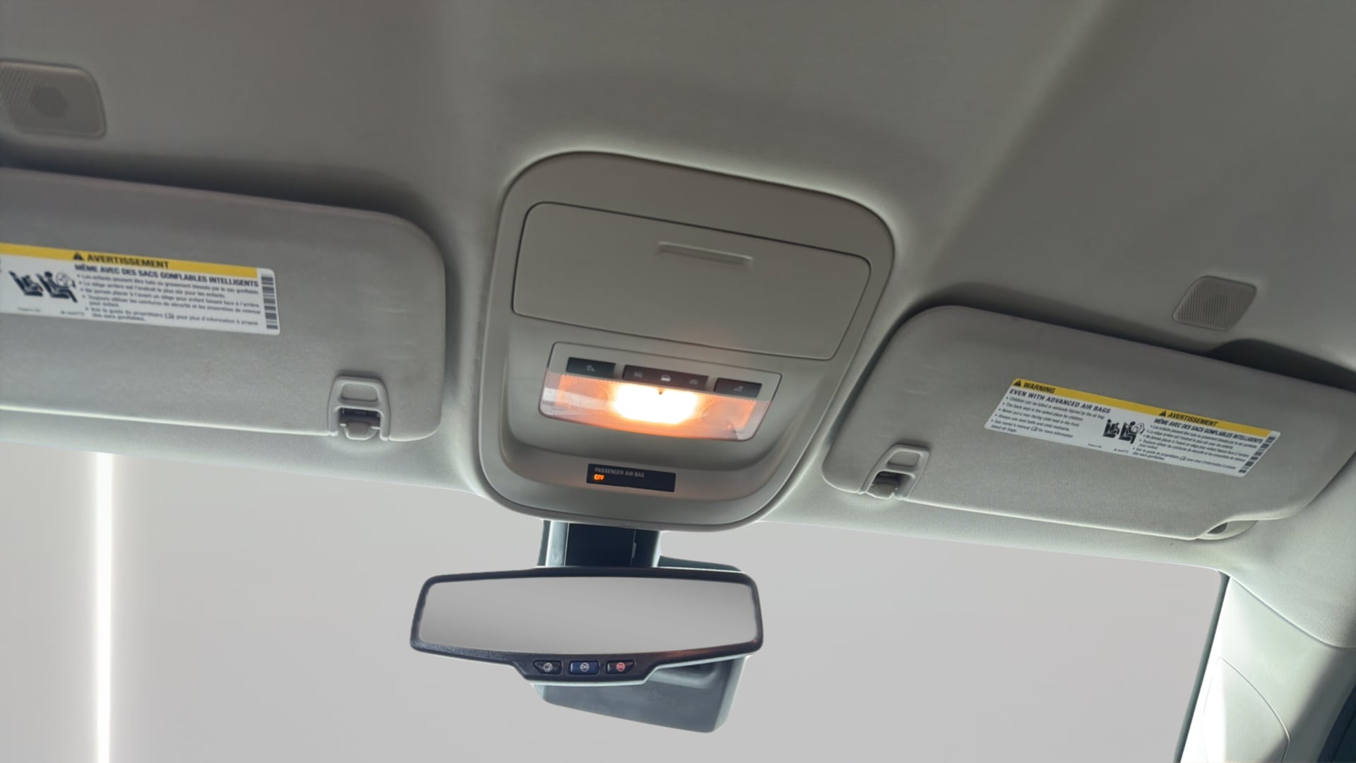GMC Canyon photo 17
