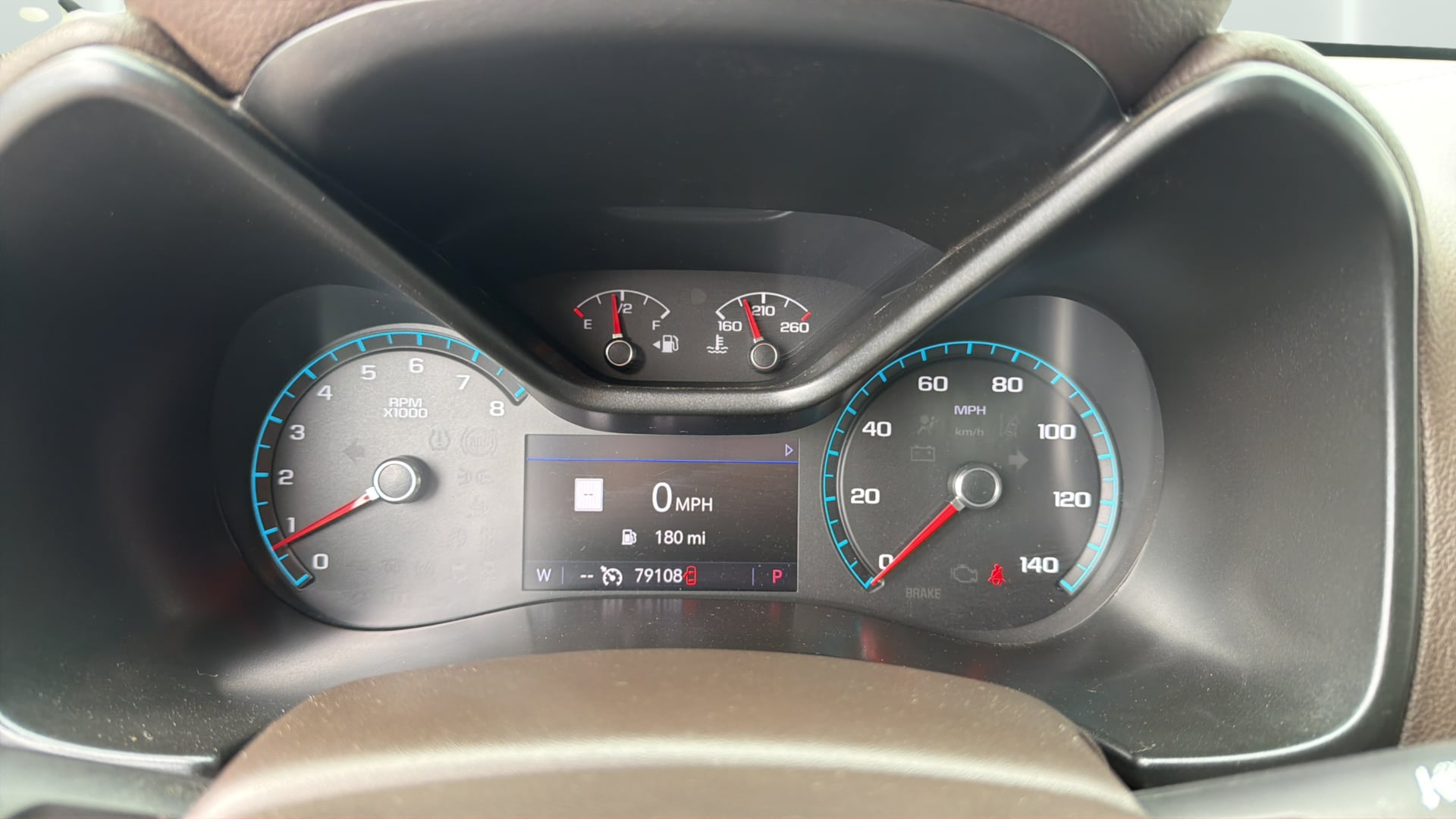 GMC Canyon photo 27