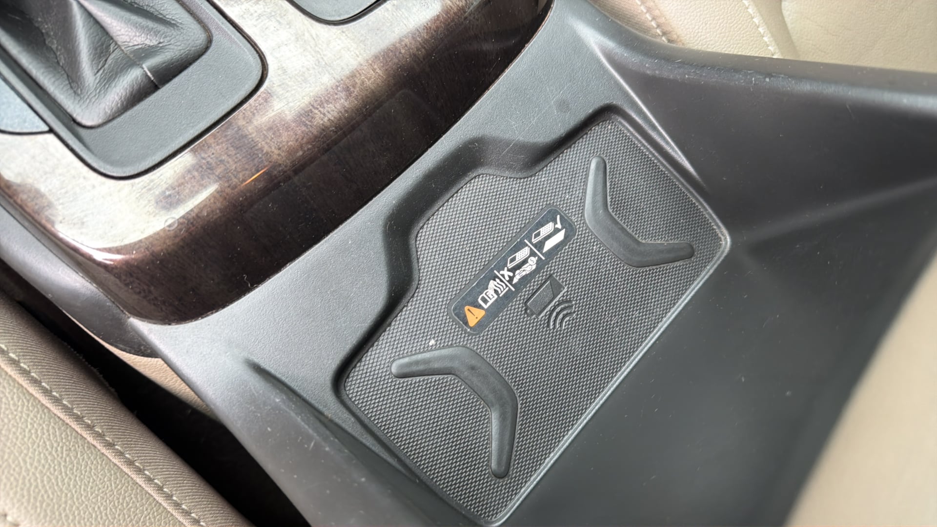 GMC Canyon photo 33