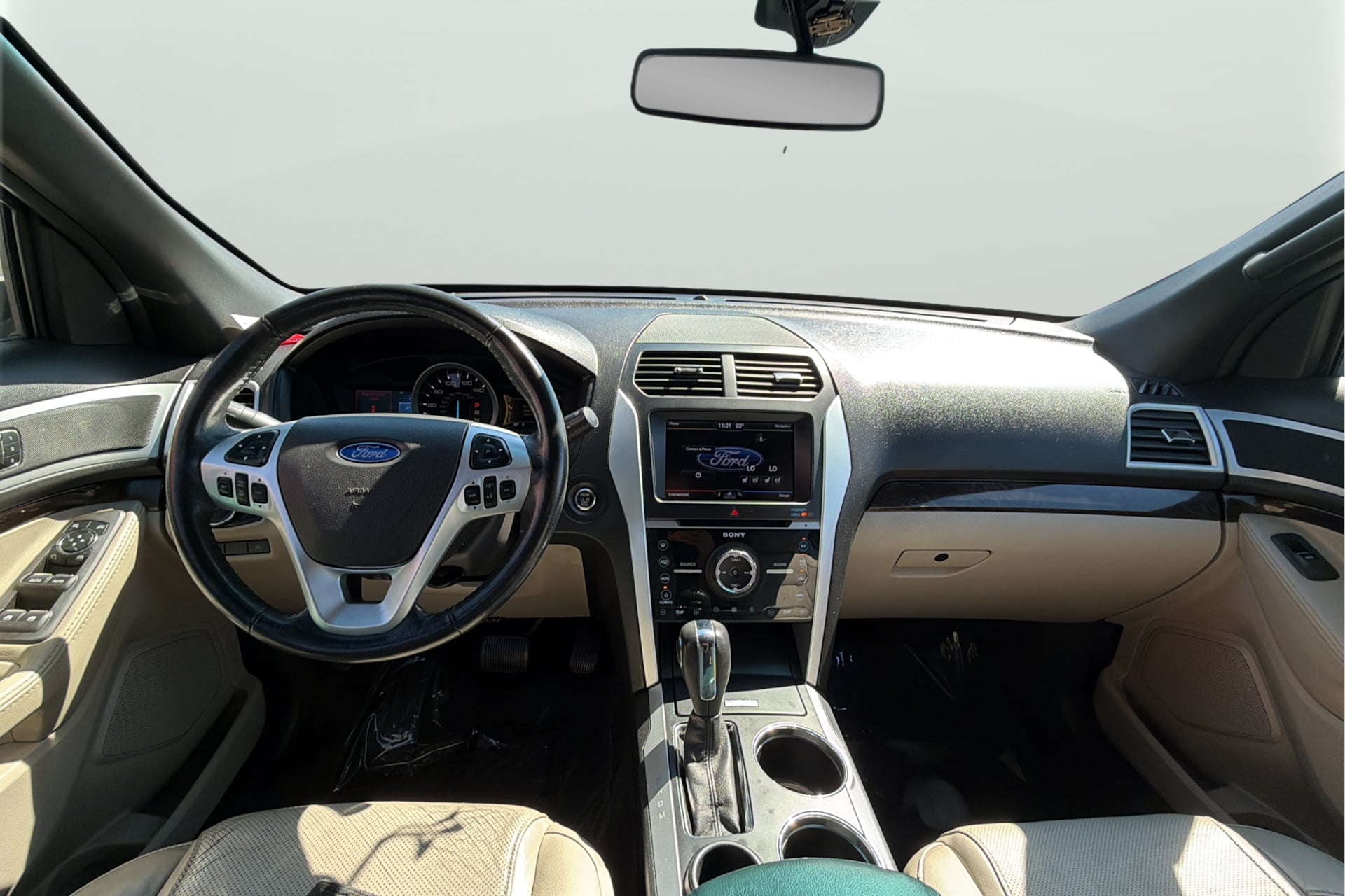 Photo 31 of this Ford Explorer