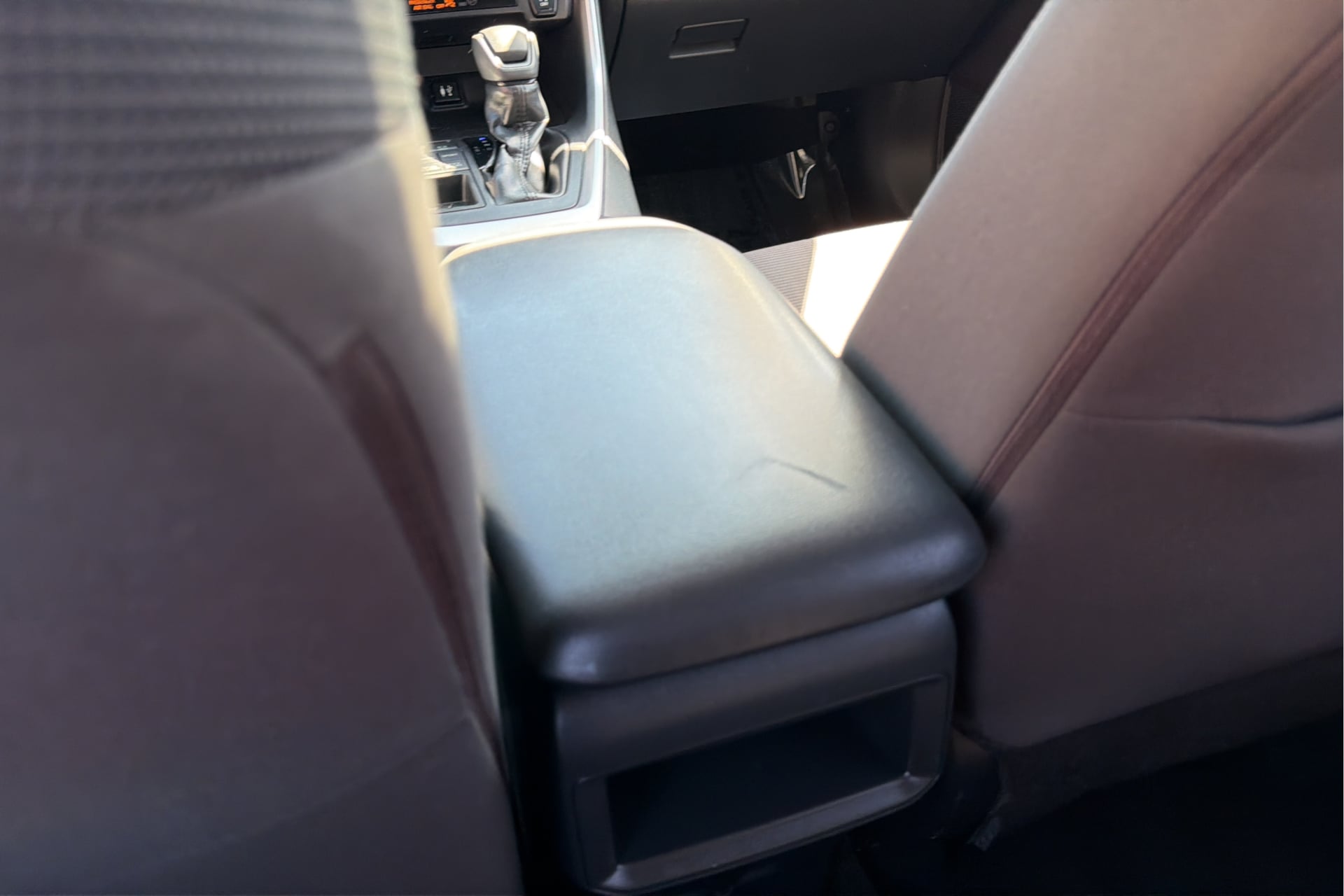 Photo 18 of this Toyota RAV4