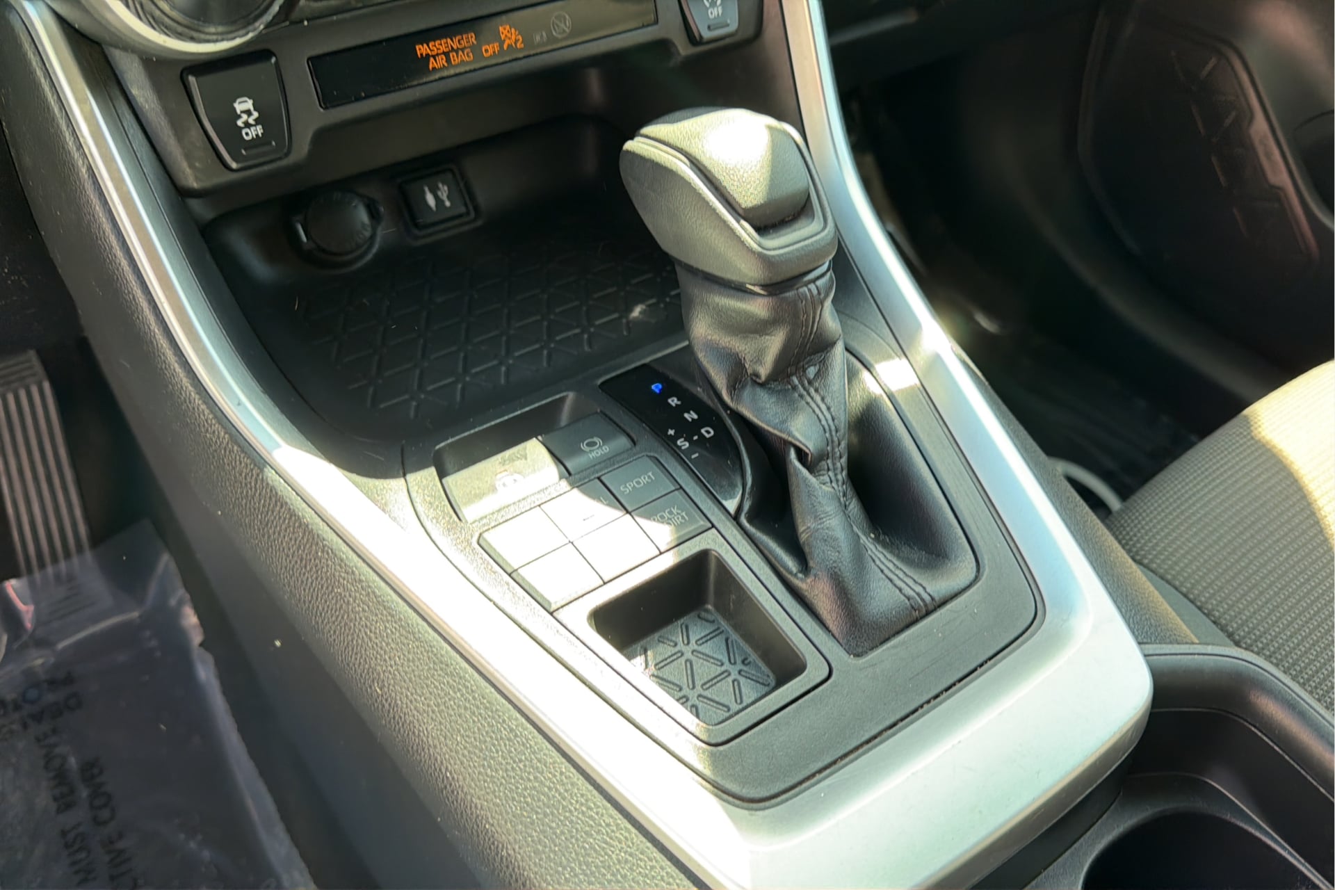 Photo 23 of this Toyota RAV4