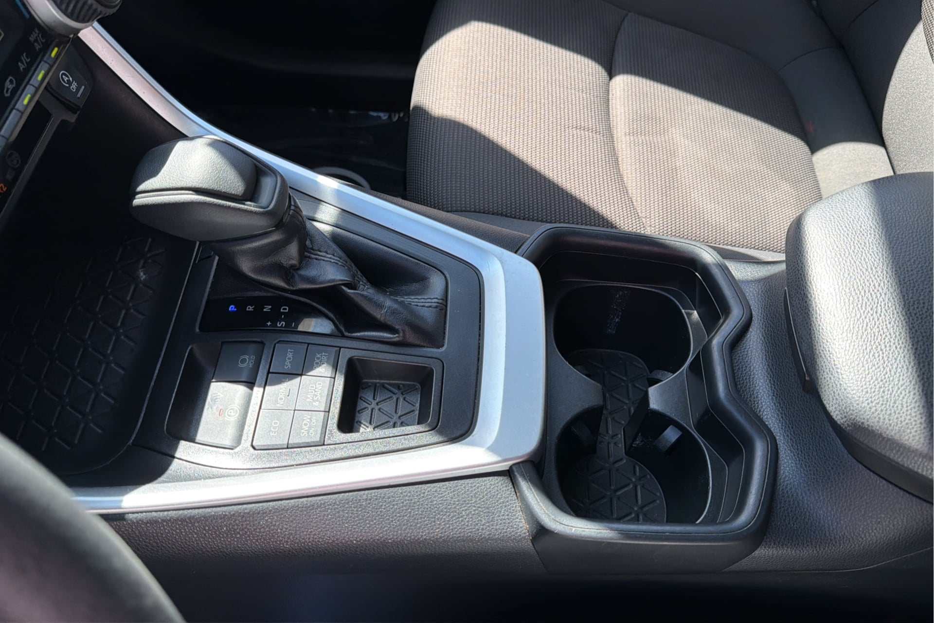 Photo 26 of this Toyota RAV4