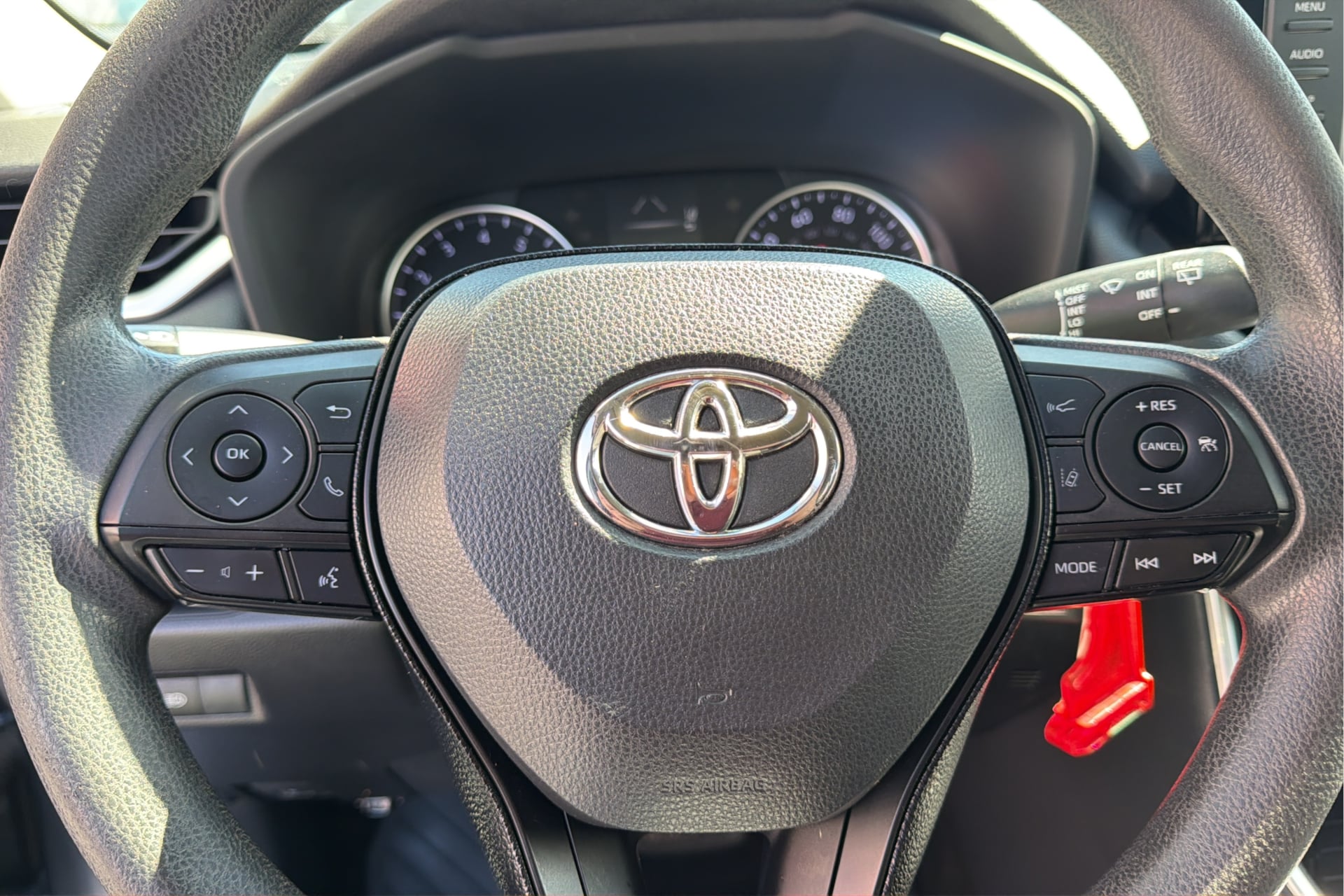 Photo 27 of this Toyota RAV4