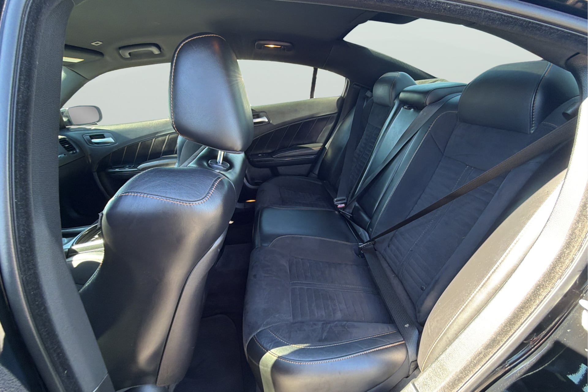 Dodge Charger photo 33