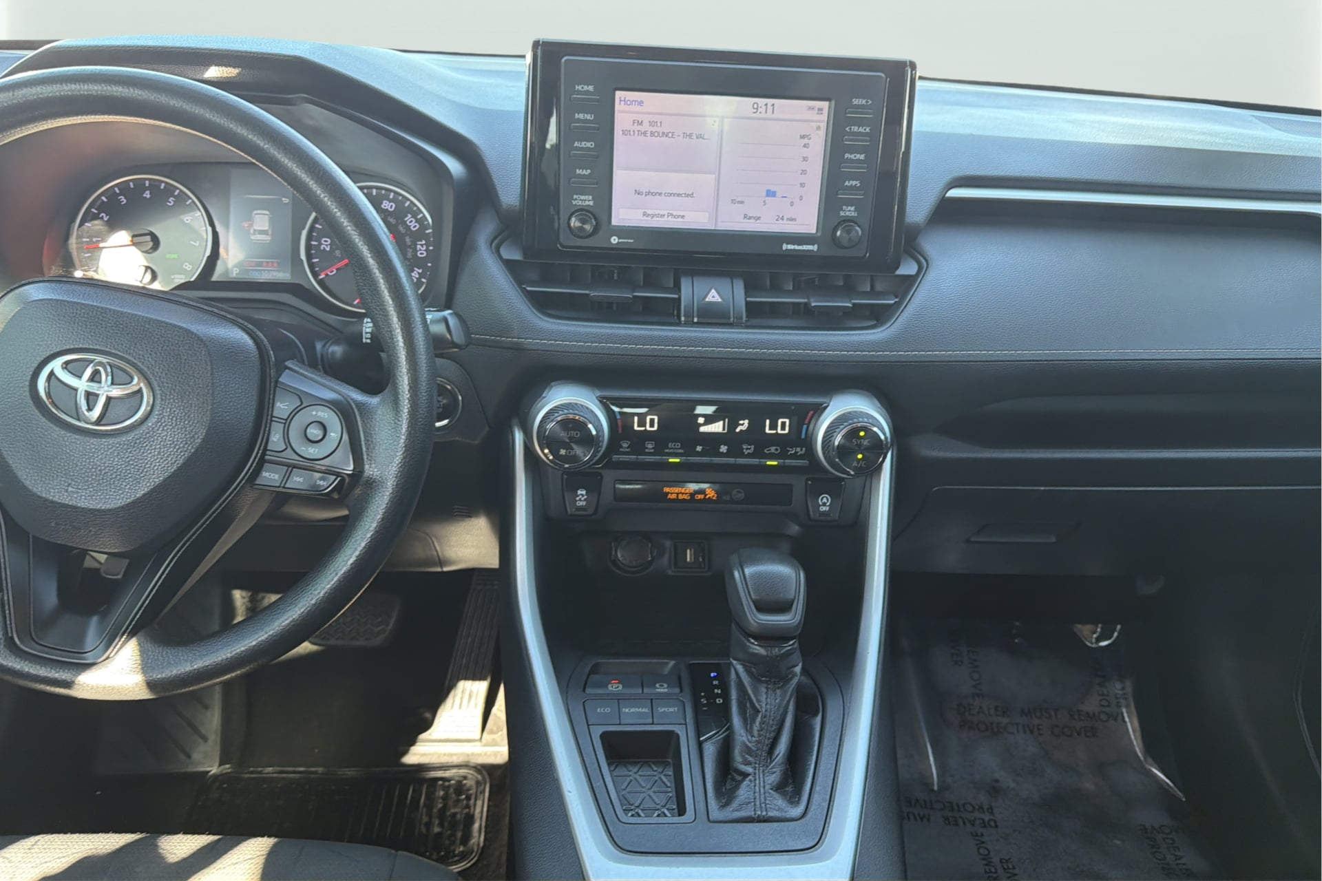 Photo 15 of this Toyota RAV4