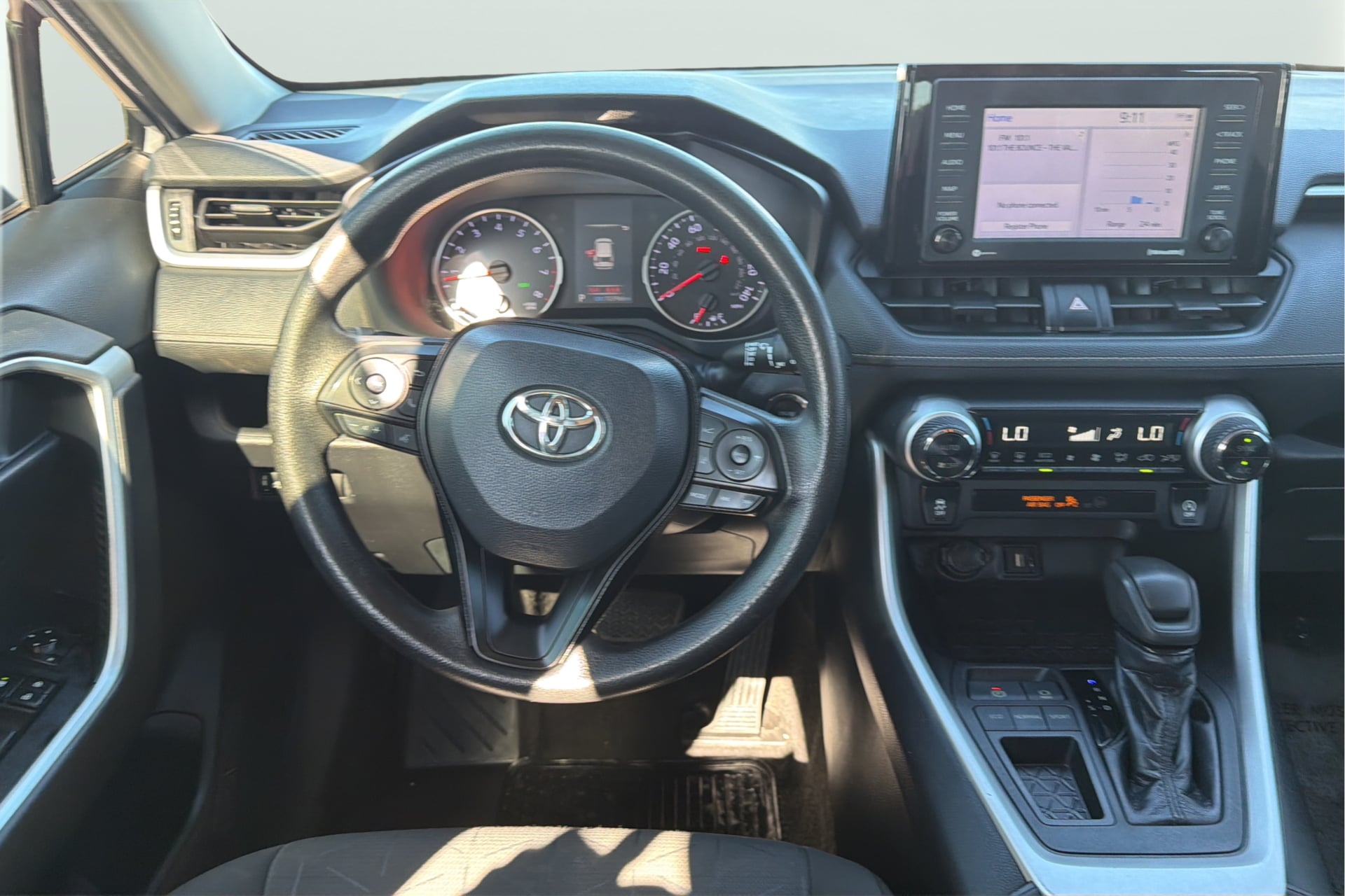 Photo 16 of this Toyota RAV4