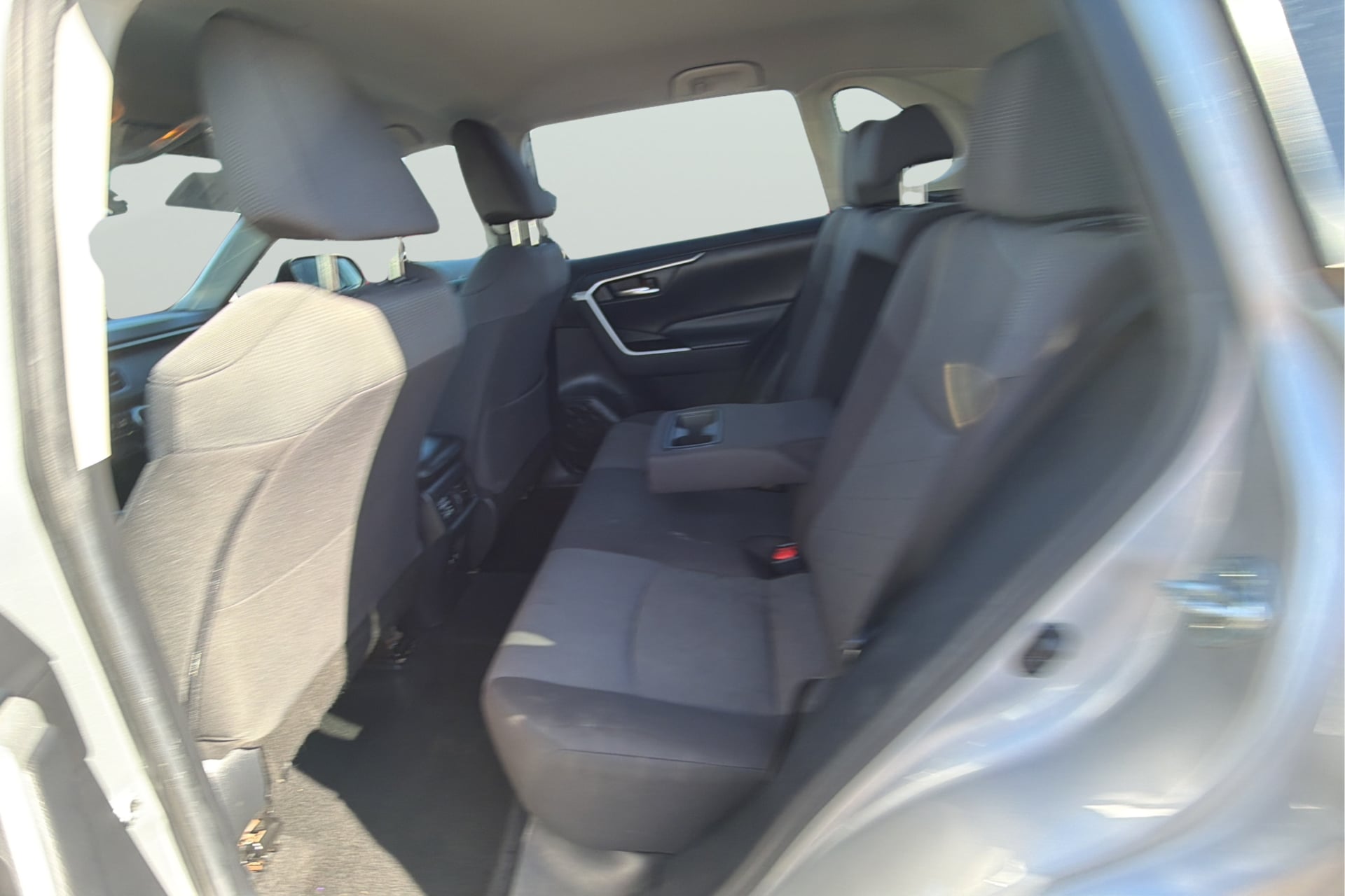 Photo 33 of this Toyota RAV4