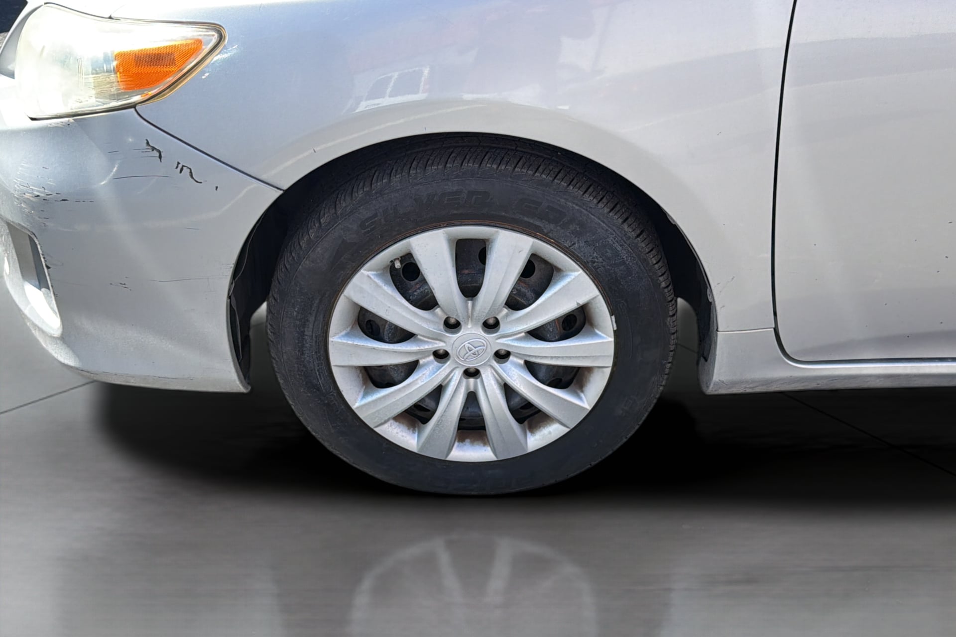 Photo 16 of this Toyota Corolla