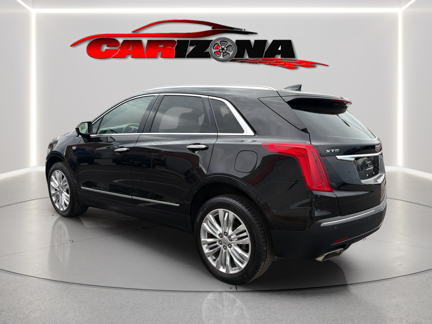 Cadillac XT5 photo 8