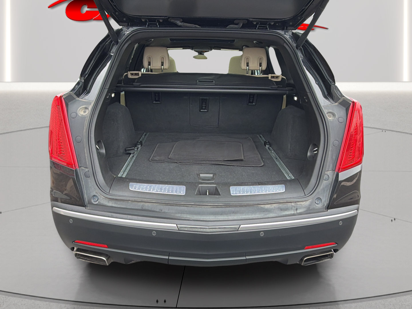 Cadillac XT5 photo 22