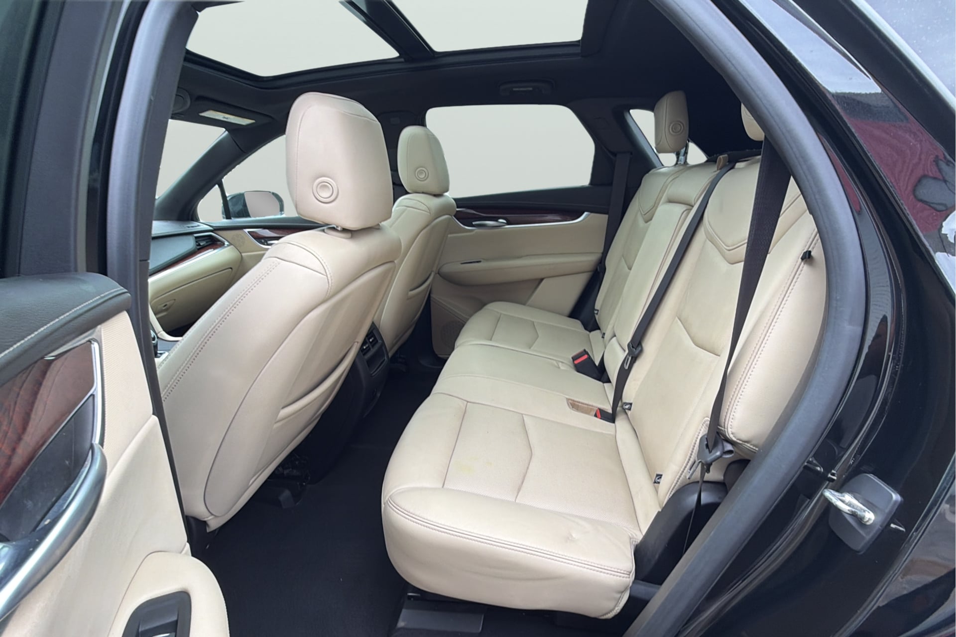Cadillac XT5 photo 33