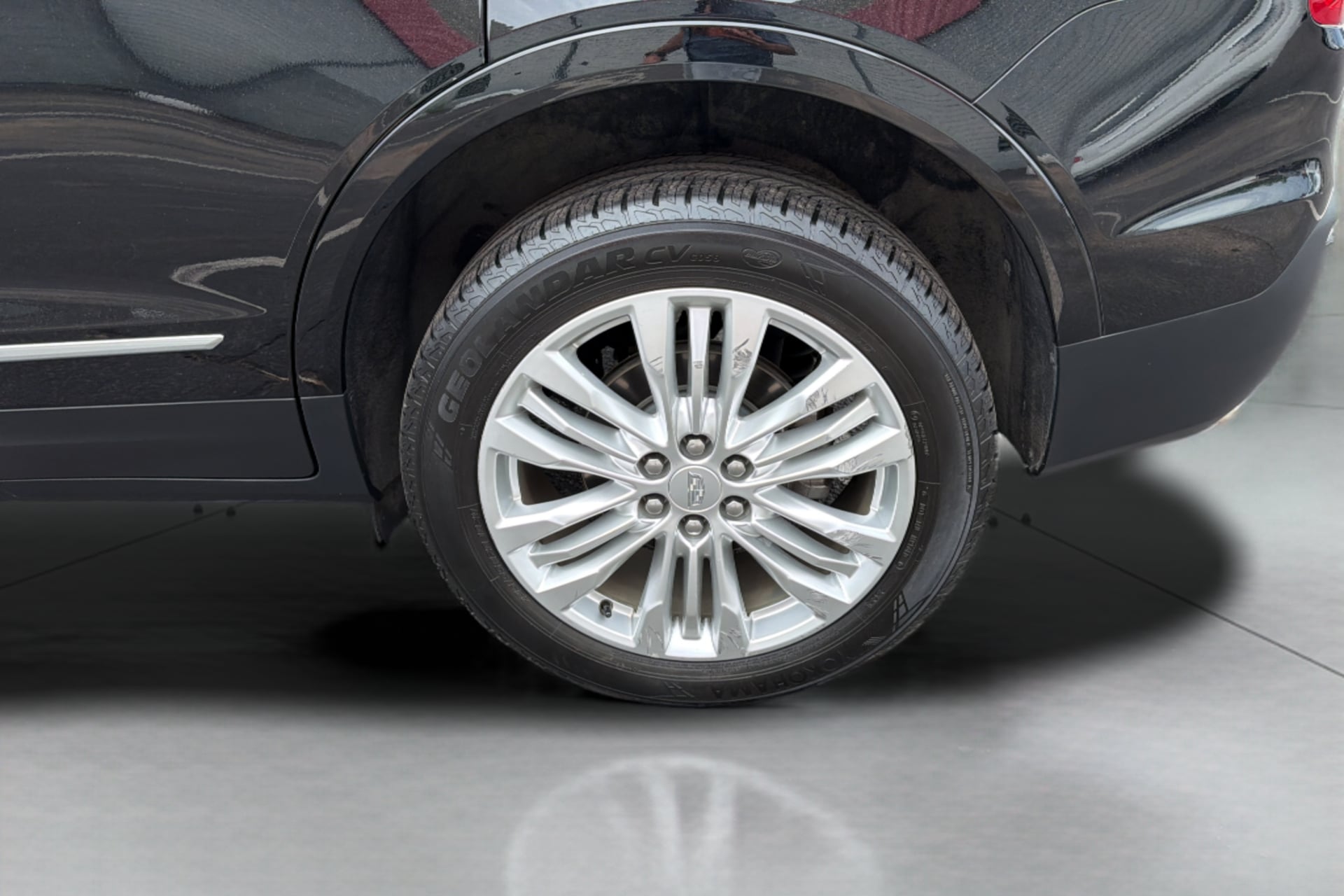 Cadillac XT5 photo 39