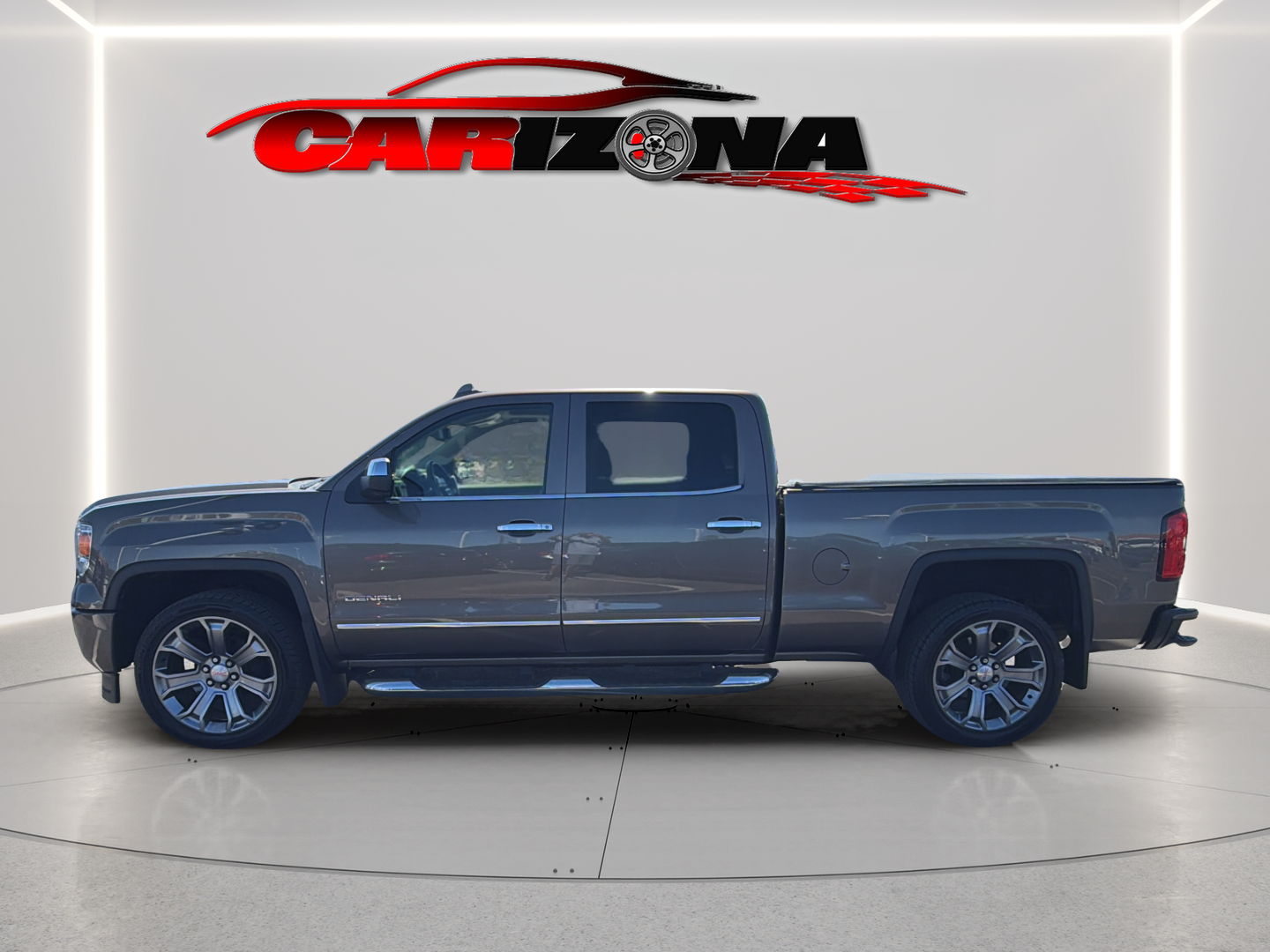GMC Sierra photo 11