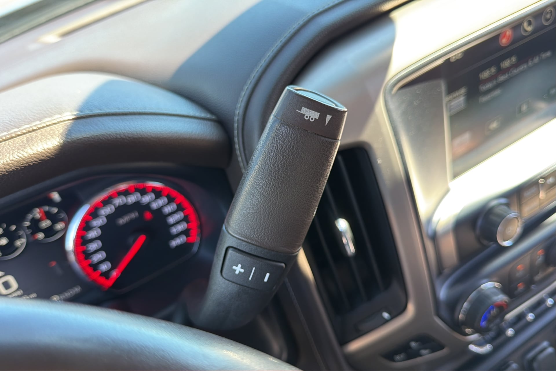 GMC Sierra photo 23