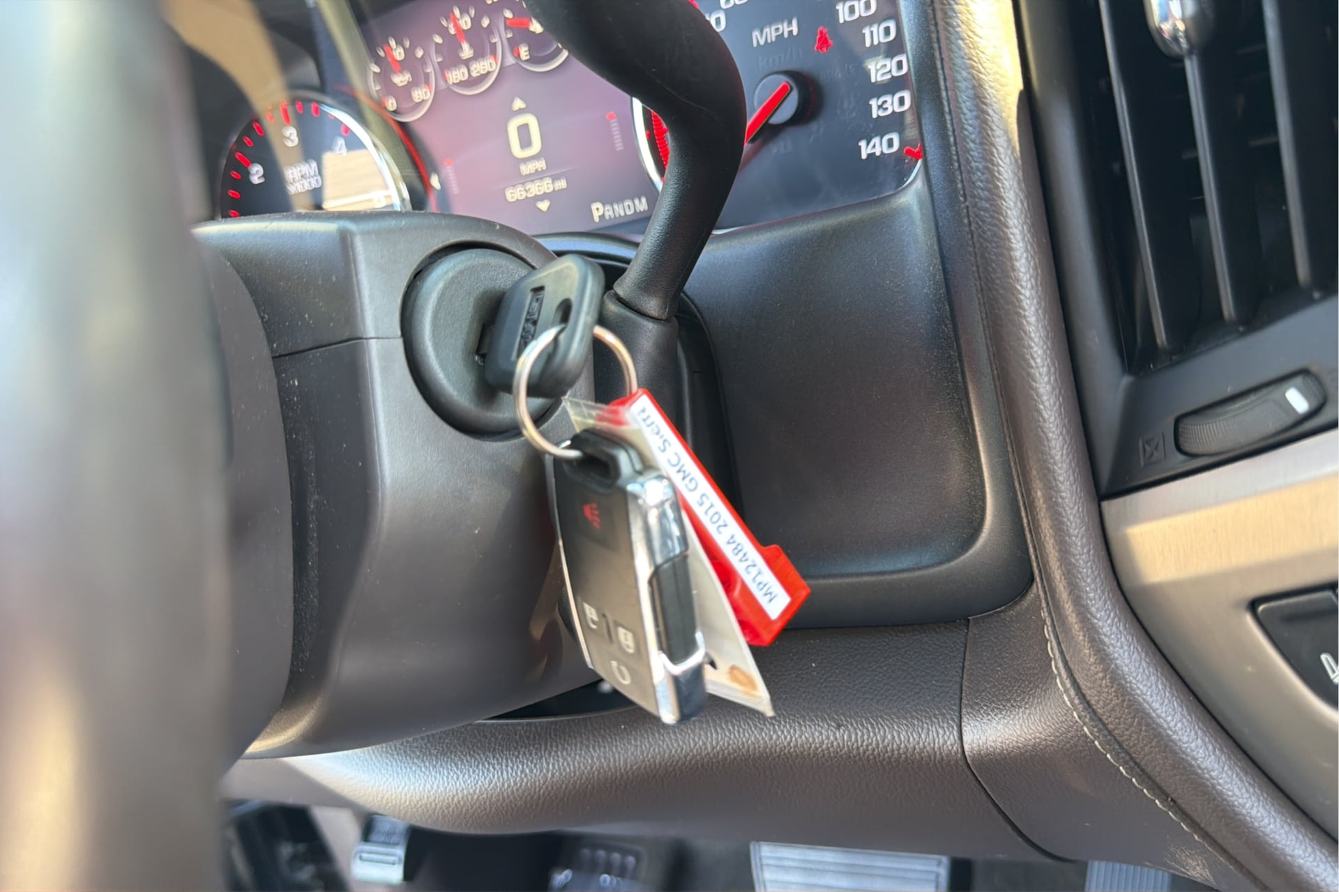 GMC Sierra photo 24