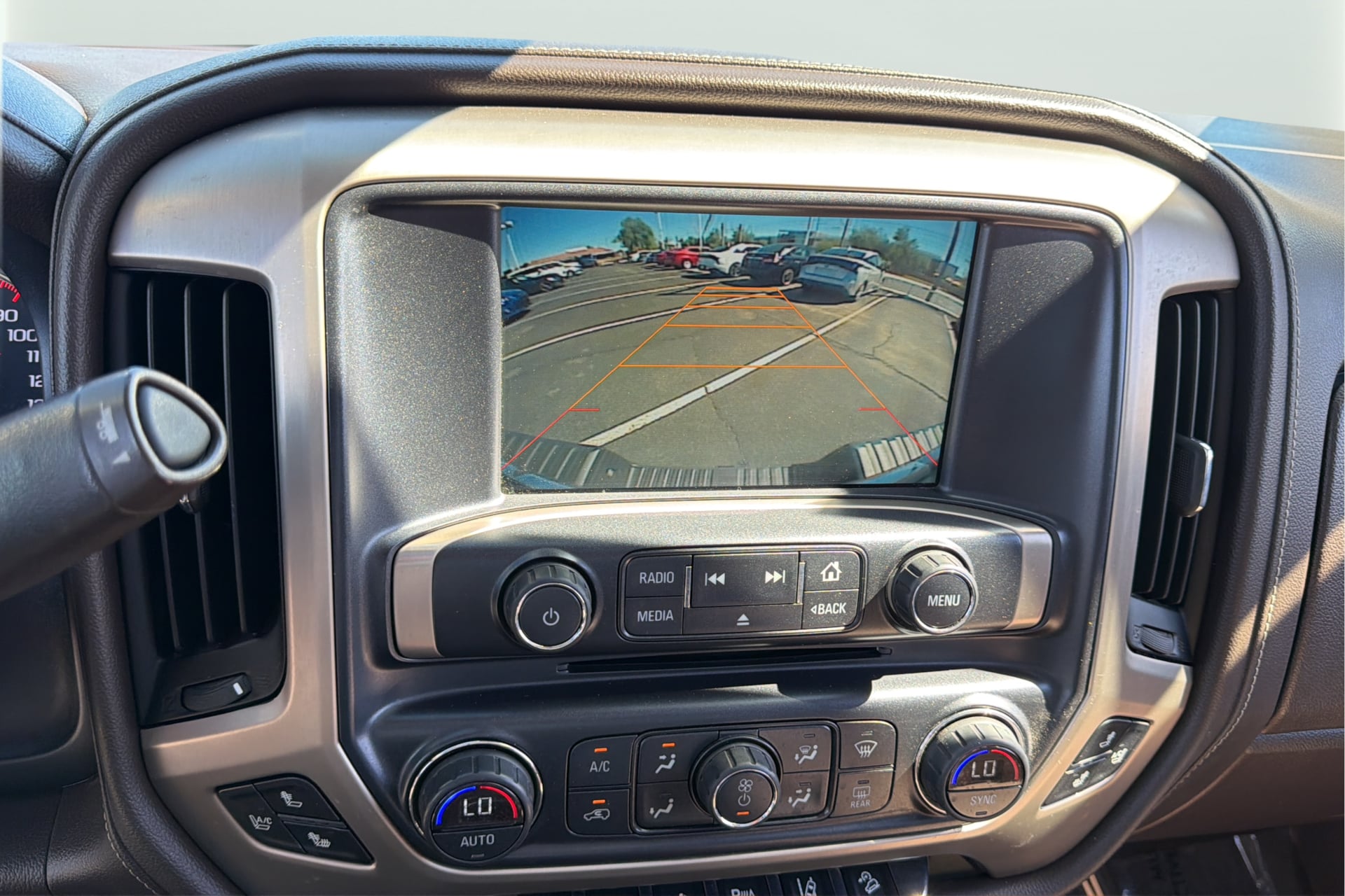 GMC Sierra photo 25