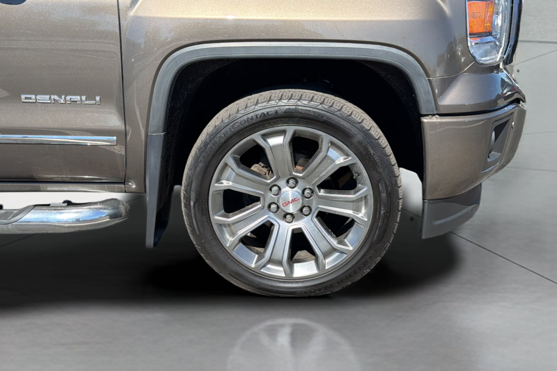 GMC Sierra photo 36