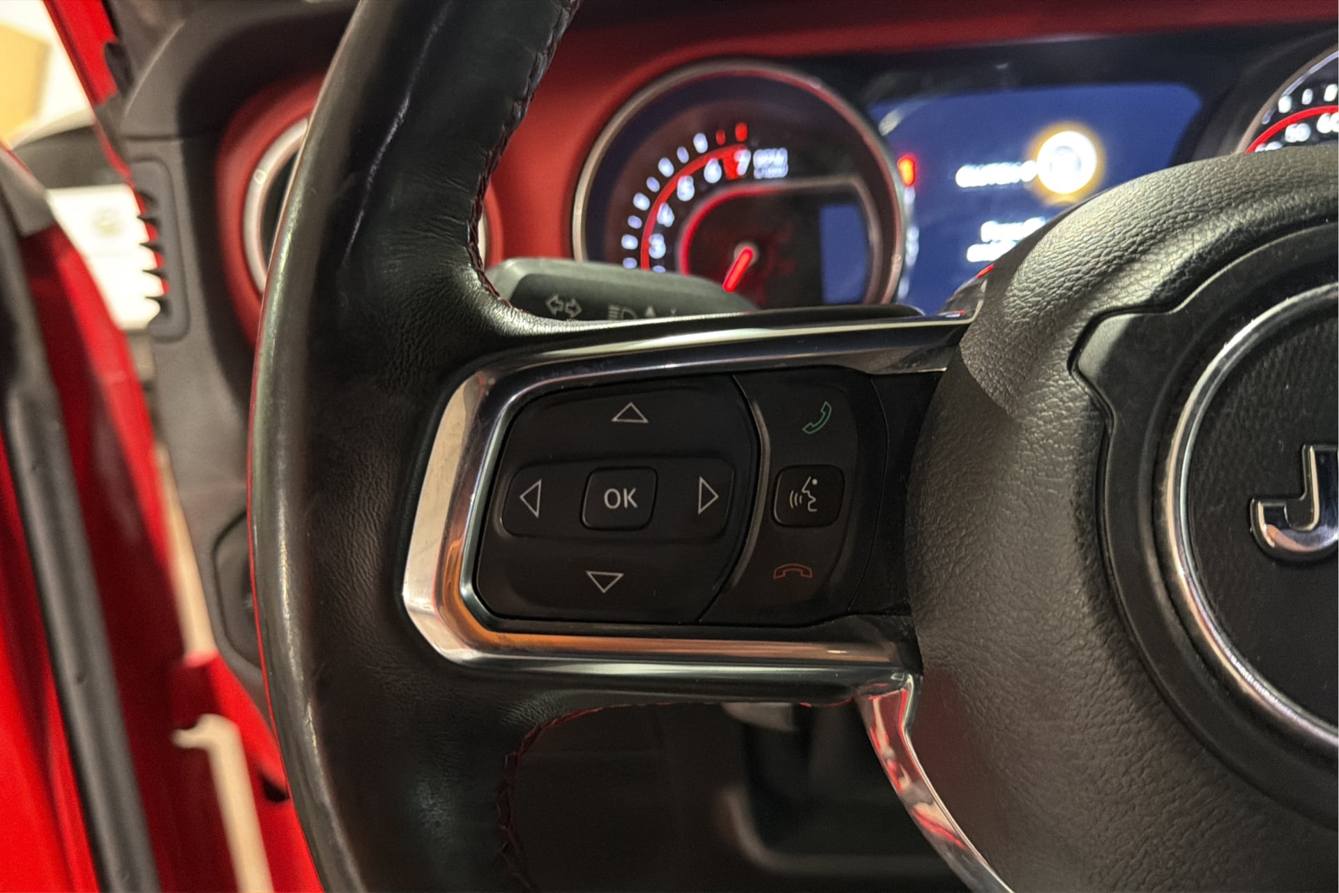 Jeep Wrangler photo 27