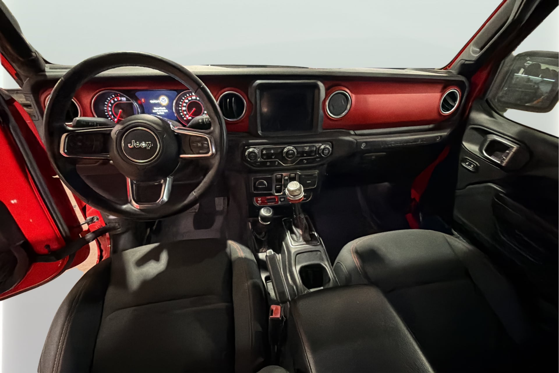 Jeep Wrangler photo 31