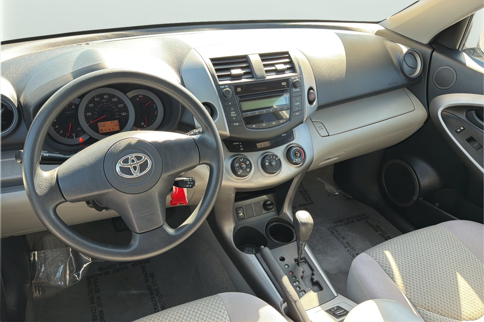 Photo 14 of this Toyota RAV4