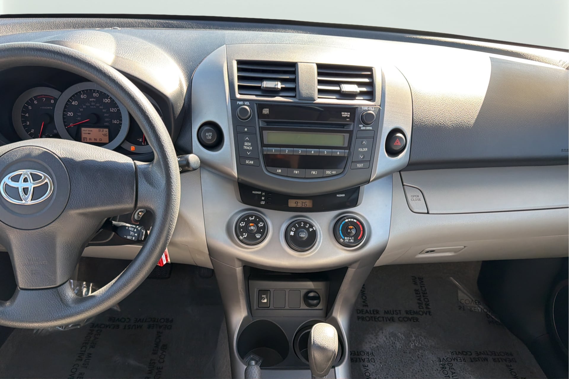 Photo 15 of this Toyota RAV4