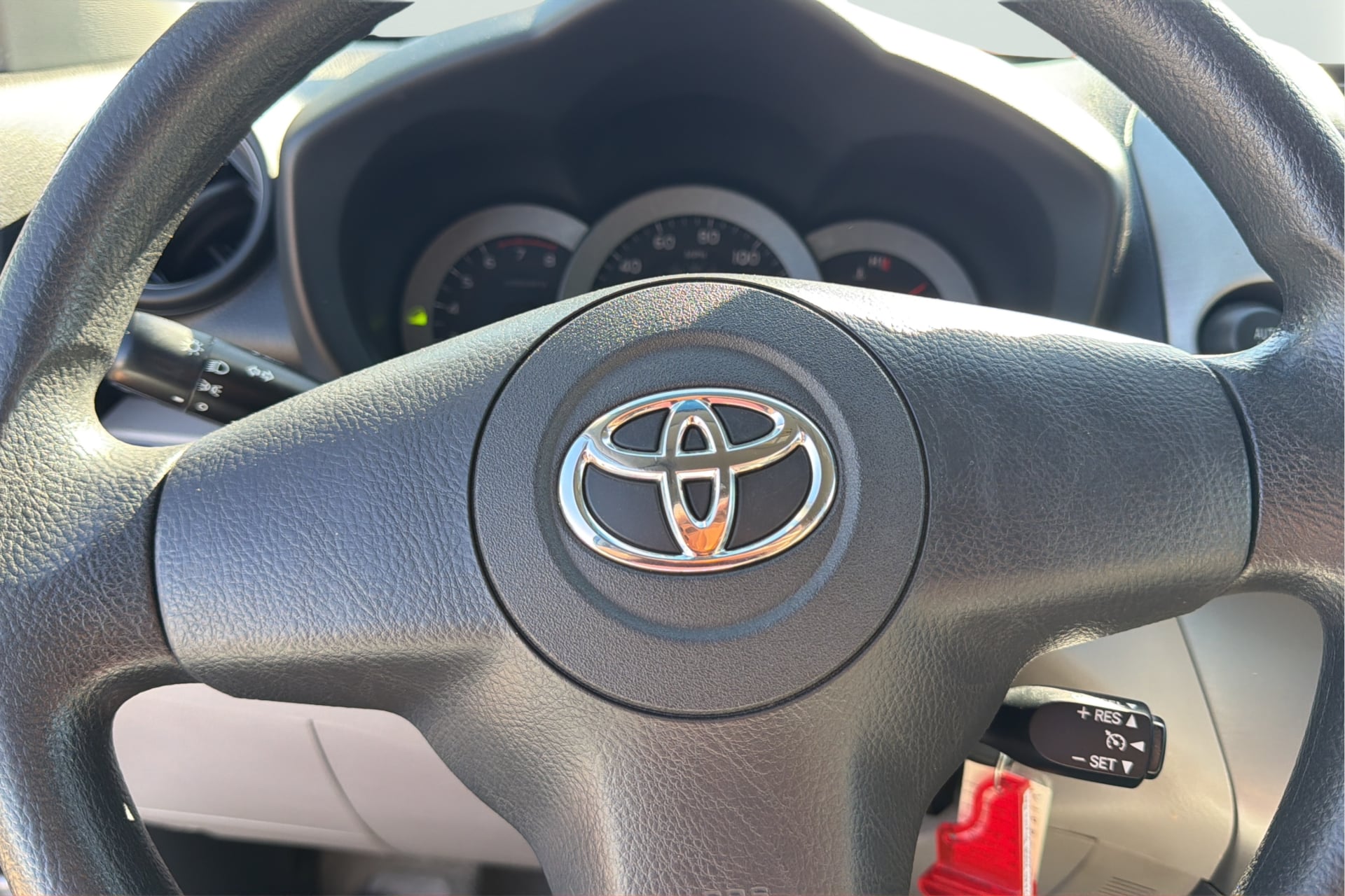 Photo 27 of this Toyota RAV4
