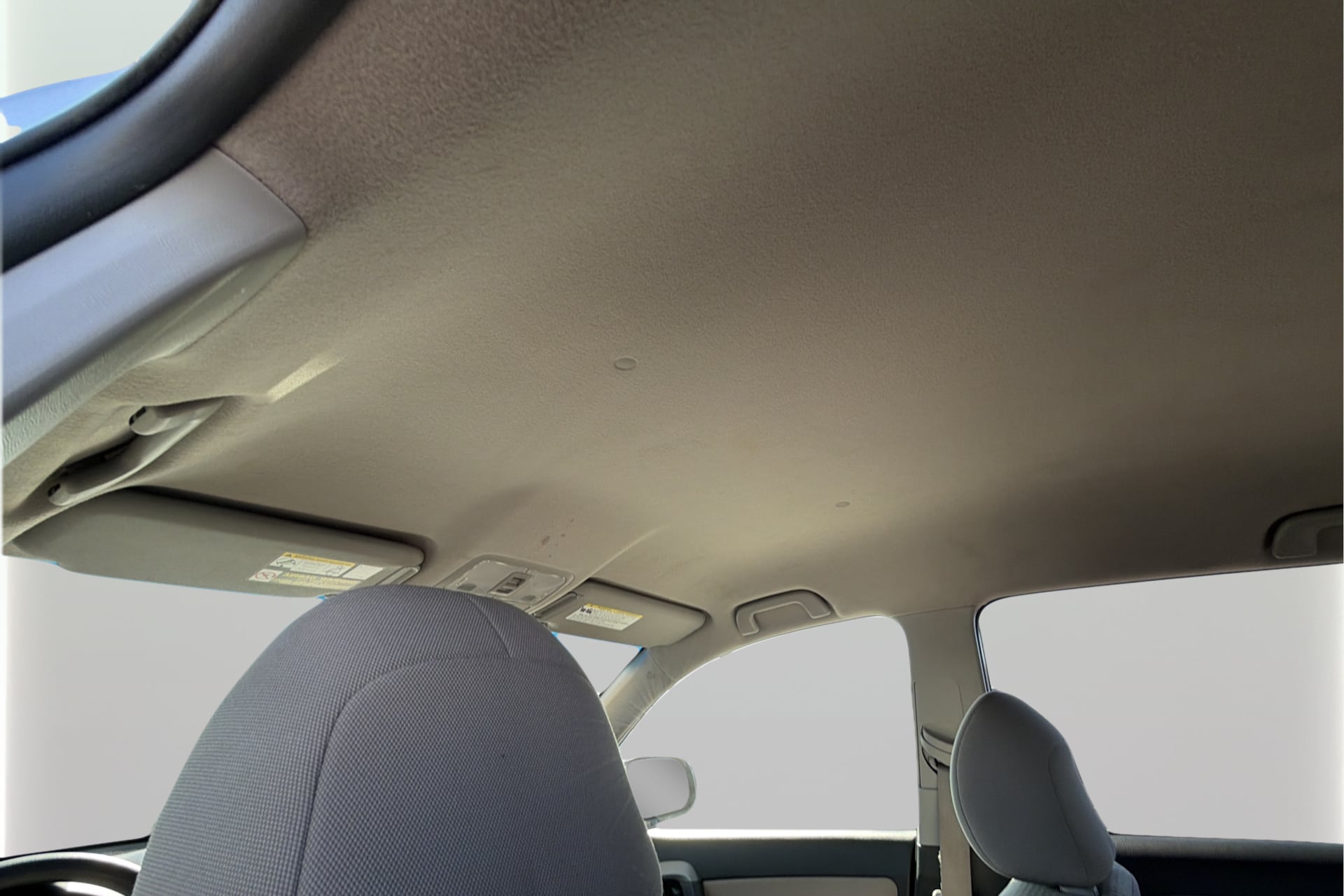 Photo 32 of this Toyota RAV4
